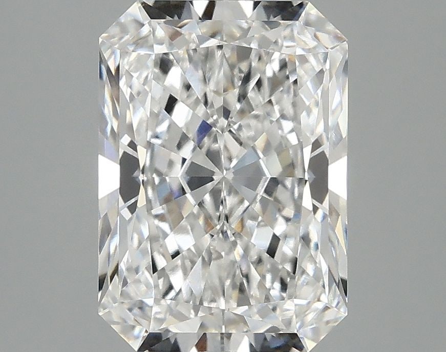IGI Radiant 3.1ct E VVS2 - Loose Lab Diamond: IGI Radiant 3.1ct E VVS2 - Loose Lab Diamond This listing features IGI Radiant 3.1ct E VVS2 - Loose Lab Diamond. Item specifics are provided below. Item Specifics: Source: This Is A Real Diamond Grown