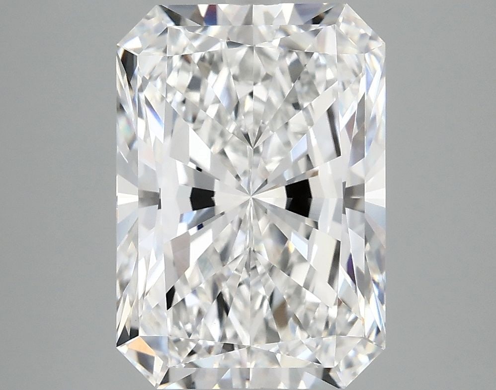 IGI Radiant 4.07ct E VVS2 - Loose Lab Diamond: IGI Radiant 4.07ct E VVS2 - Loose Lab Diamond This listing features IGI Radiant 4.07ct E VVS2 - Loose Lab Diamond. Item specifics are provided below. Item Specifics: Source: This Is A Real Diamond Gro