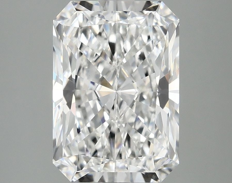 IGI Radiant 3.1ct E VVS2 - Loose Lab Diamond: IGI Radiant 3.1ct E VVS2 - Loose Lab Diamond This listing features IGI Radiant 3.1ct E VVS2 - Loose Lab Diamond. Item specifics are provided below. Item Specifics: Source: This Is A Real Diamond Grown