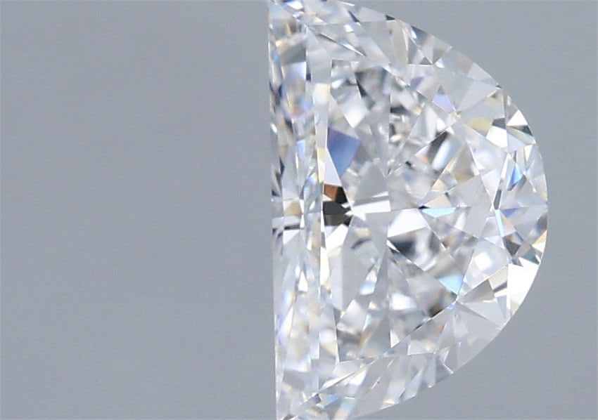 IGI Half Moon 1.5ct D VVS2 - Loose Lab Diamond: IGI Half Moon 1.5ct D VVS2 - Loose Lab Diamond This listing features IGI Half Moon 1.5ct D VVS2 - Loose Lab Diamond. Item specifics are provided below. Item Specifics: Source: This Is A Real Diamond G
