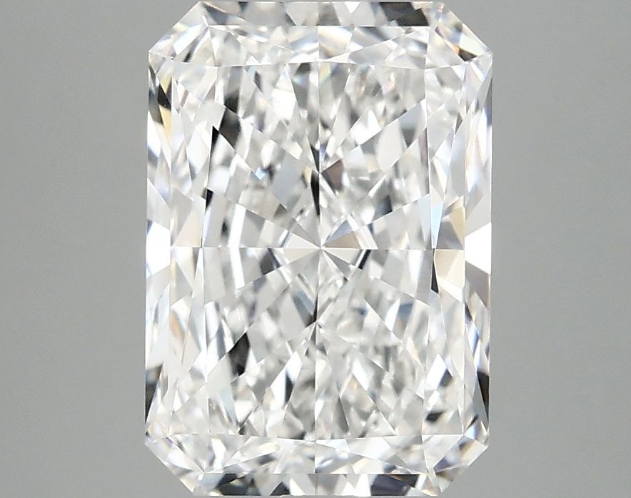 IGI Radiant 3.07ct E VVS2 - Loose Lab Diamond: IGI Radiant 3.07ct E VVS2 - Loose Lab Diamond This listing features IGI Radiant 3.07ct E VVS2 - Loose Lab Diamond. Item specifics are provided below. Item Specifics: Source: This Is A Real Diamond Gro