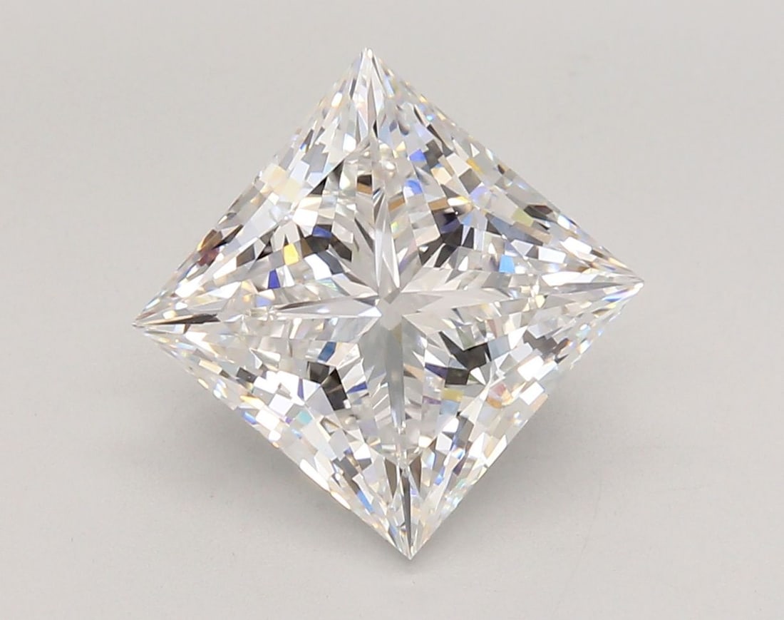 IGI Princess 4.56ct E VVS2 - Loose Lab Diamond: IGI Princess 4.56ct E VVS2 - Loose Lab Diamond This listing features IGI Princess 4.56ct E VVS2 - Loose Lab Diamond. Item specifics are provided below. Item Specifics: Source: This Is A Real Diamond G
