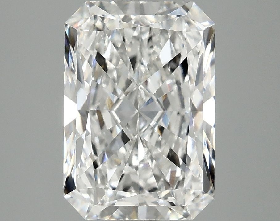 IGI Radiant 3.03ct E VVS2 - Loose Lab Diamond: IGI Radiant 3.03ct E VVS2 - Loose Lab Diamond This listing features IGI Radiant 3.03ct E VVS2 - Loose Lab Diamond. Item specifics are provided below. Item Specifics: Source: This Is A Real Diamond Gro
