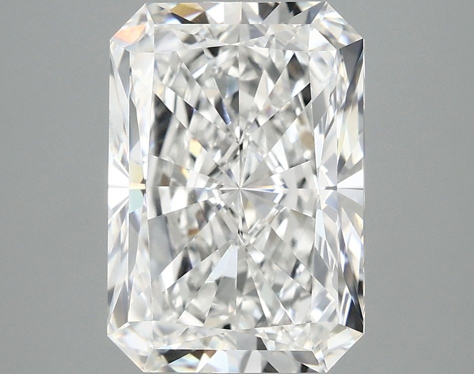 IGI Radiant 3.91ct E VVS2 - Loose Lab Diamond: IGI Radiant 3.91ct E VVS2 - Loose Lab Diamond This listing features IGI Radiant 3.91ct E VVS2 - Loose Lab Diamond. Item specifics are provided below. Item Specifics: Source: This Is A Real Diamond Gro