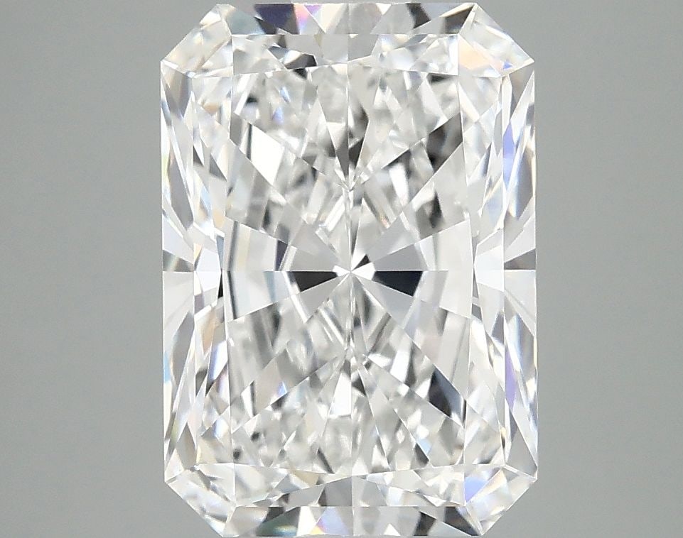 IGI Radiant 4.08ct E VVS2 - Loose Lab Diamond: IGI Radiant 4.08ct E VVS2 - Loose Lab Diamond This listing features IGI Radiant 4.08ct E VVS2 - Loose Lab Diamond. Item specifics are provided below. Item Specifics: Source: This Is A Real Diamond Gro