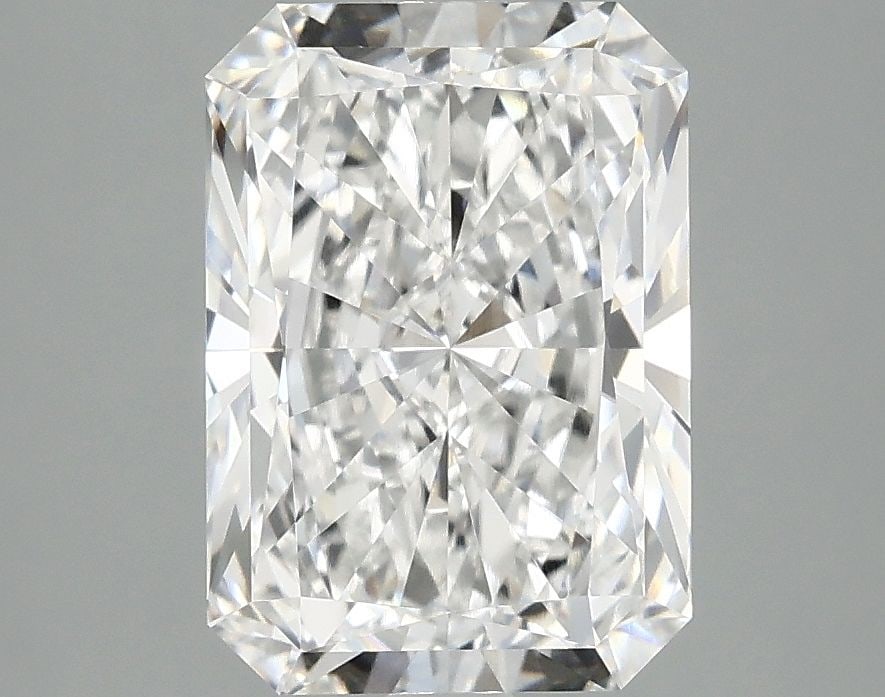 IGI Radiant 3.09ct E VVS2 - Loose Lab Diamond: IGI Radiant 3.09ct E VVS2 - Loose Lab Diamond This listing features IGI Radiant 3.09ct E VVS2 - Loose Lab Diamond. Item specifics are provided below. Item Specifics: Source: This Is A Real Diamond Gro