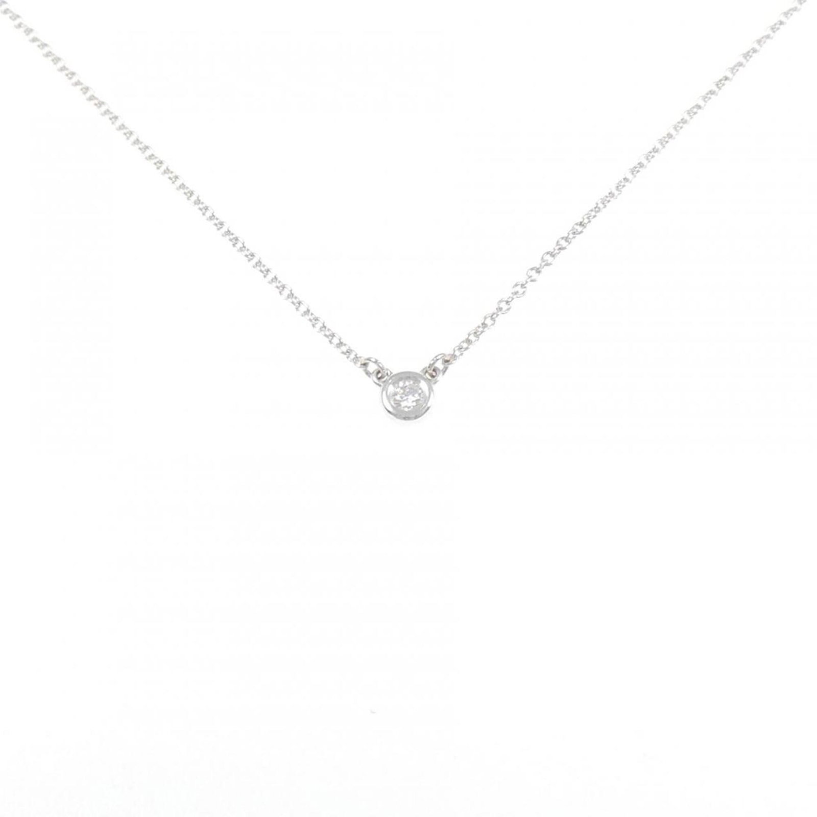 Tiffany & Co. By the Yard Necklace: Tiffany & Co. By the Yard Necklace Tiffany & Co. By the Yard Necklace is a beautiful silver necklace featuring a 4mm x 4mm diamond pendant, set in a high-quality sterling silver chain with a 43 cm