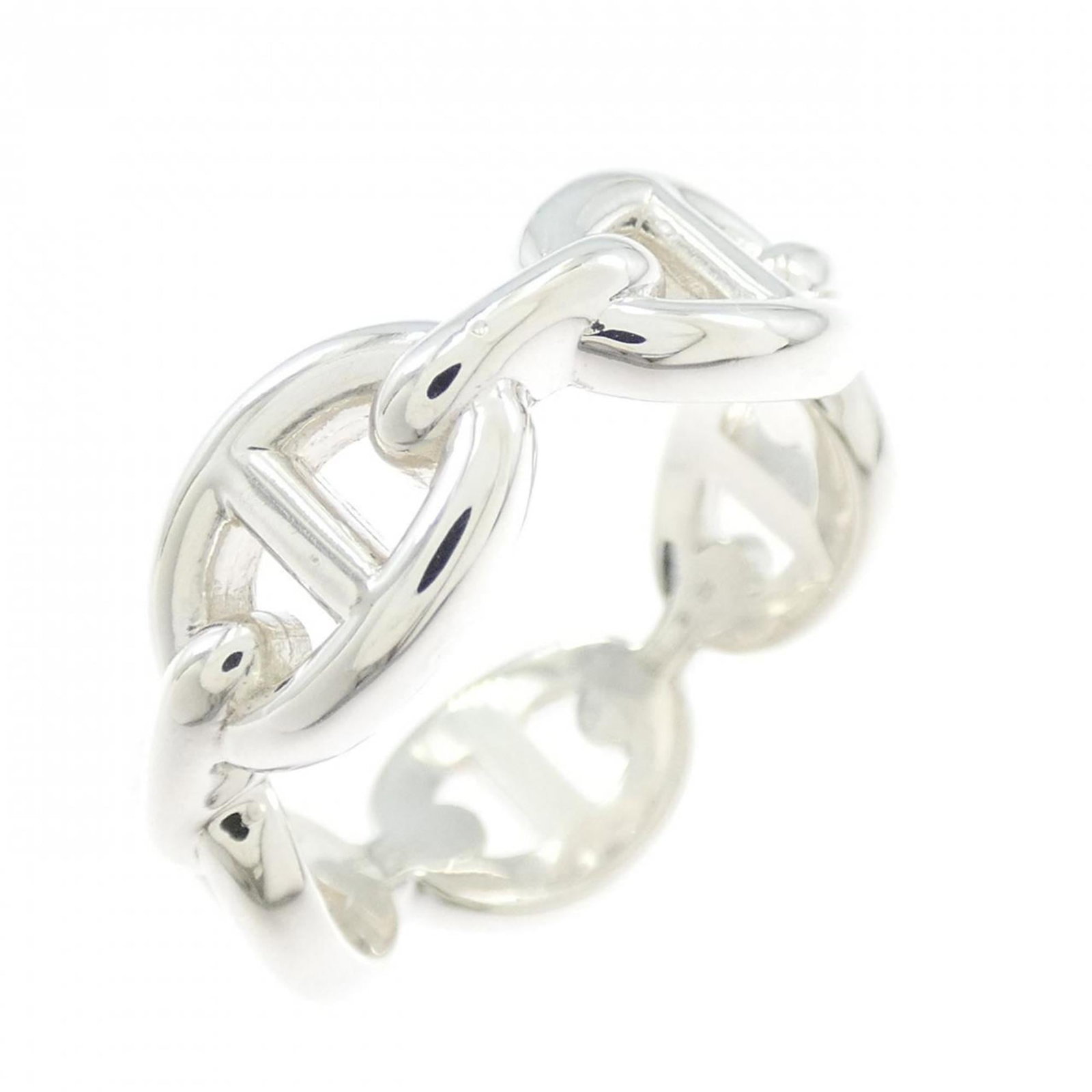 Hermes Band Ring Silver 925: Hermes Band Ring Silver 925 The Hermes Band Ring Silver 925 boasts a sleek and sophisticated design, crafted from high-quality silver 925 material. With its classic style and subtle details, this band