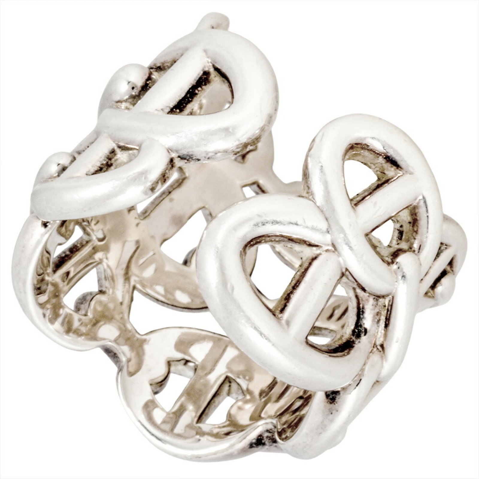 Hermes Band Ring Silver 925: Hermes Band Ring Silver 925 Silver 925 band ring from Hermes features a sleek design with a width of 15mm and a weight of 13.9g, making it a stylish accessory for everyday wear. This used item shows