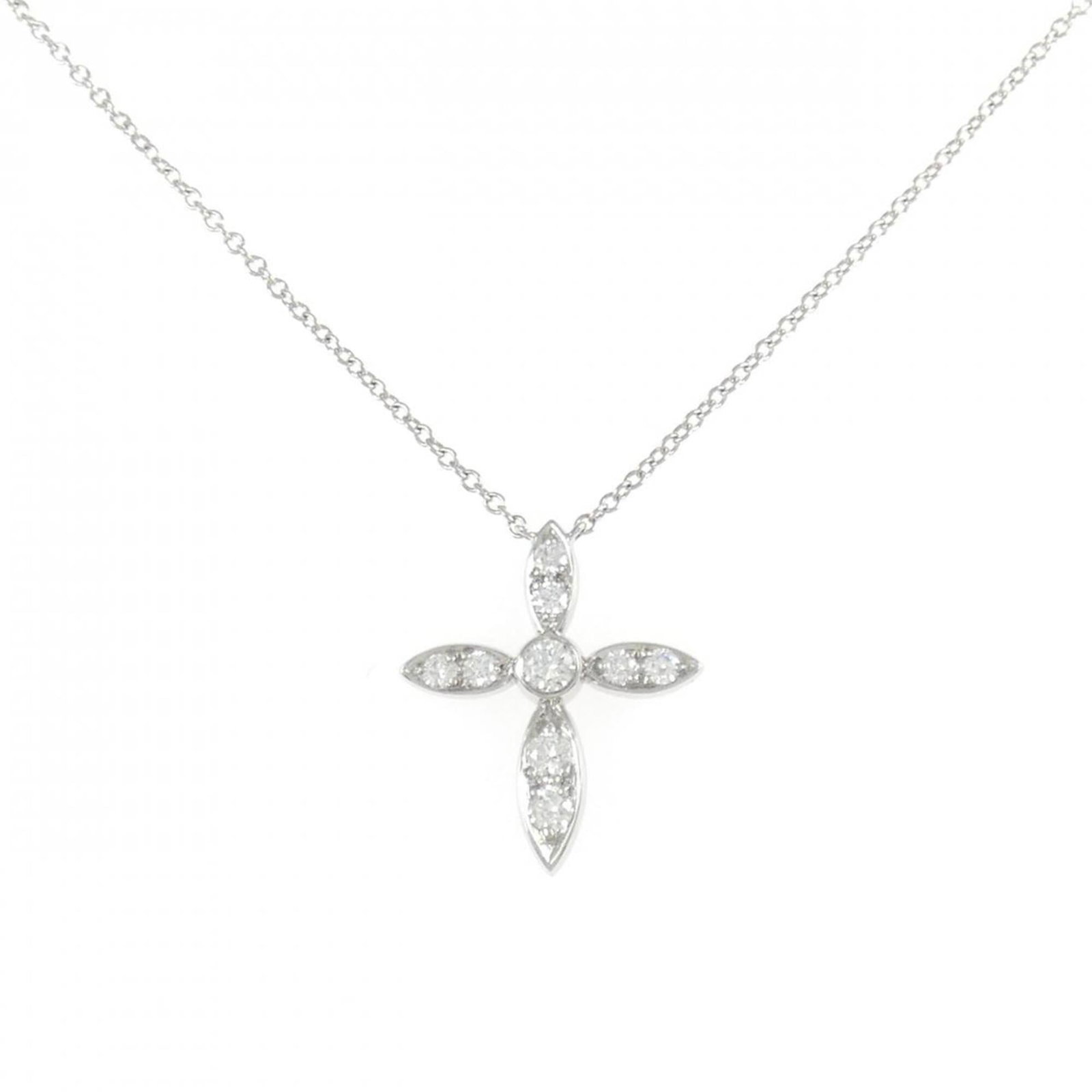 Tiffany Illusion Cross Necklace: Tiffany Illusion Cross Necklace Tiffany's Illusion Cross Necklace boasts a stunning platinum setting adorned with a 4.1g diamond pendant, showcasing exceptional craftsmanship in its intricate design. 