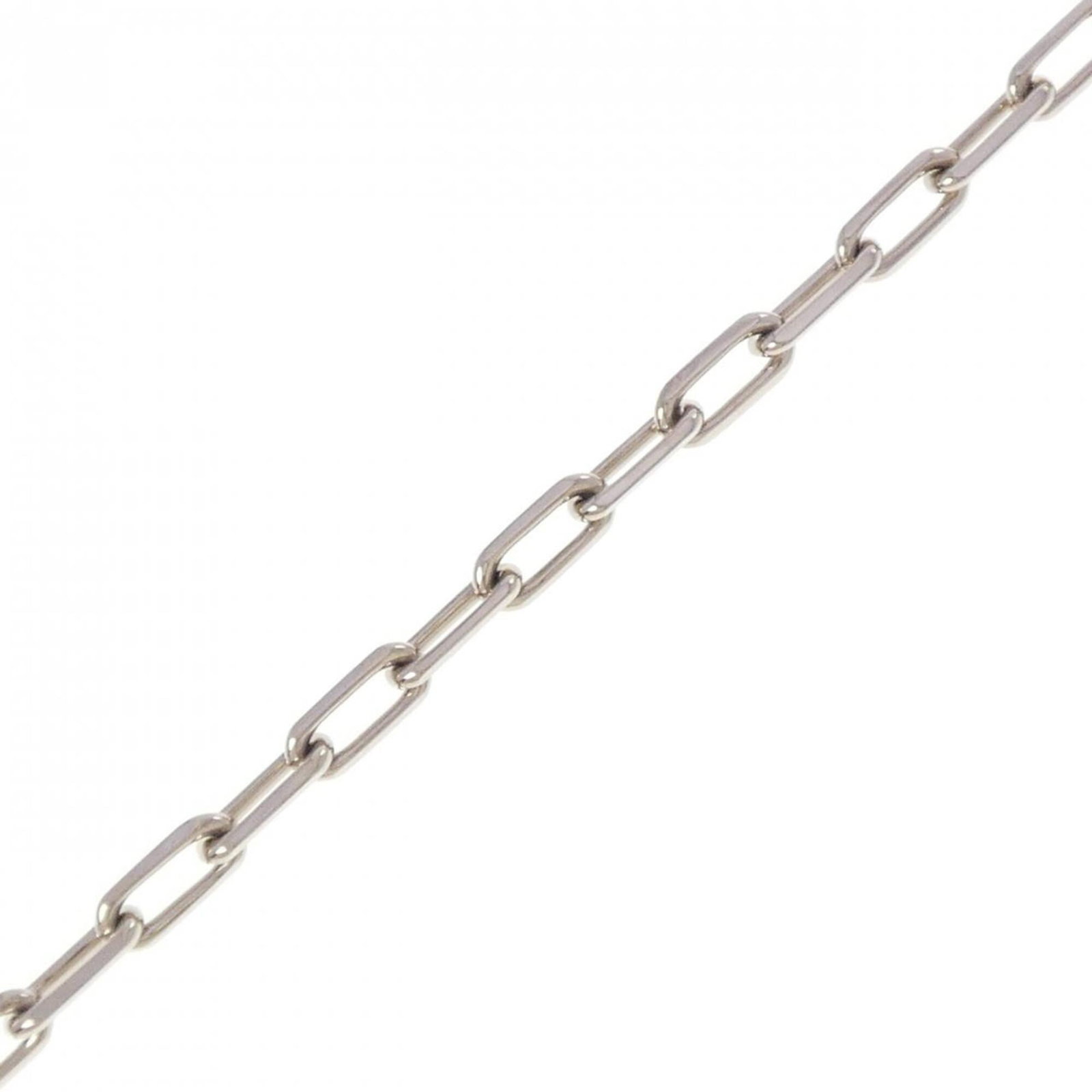 Cartier Charm Bracelet White Gold (18K): Cartier Charm Bracelet White Gold (18K) Cartier Charm Bracelet White Gold (18K) - A stunning example of luxury jewelry, this 20.5cm white gold charm bracelet boasts a sleek and sophisticated design. W