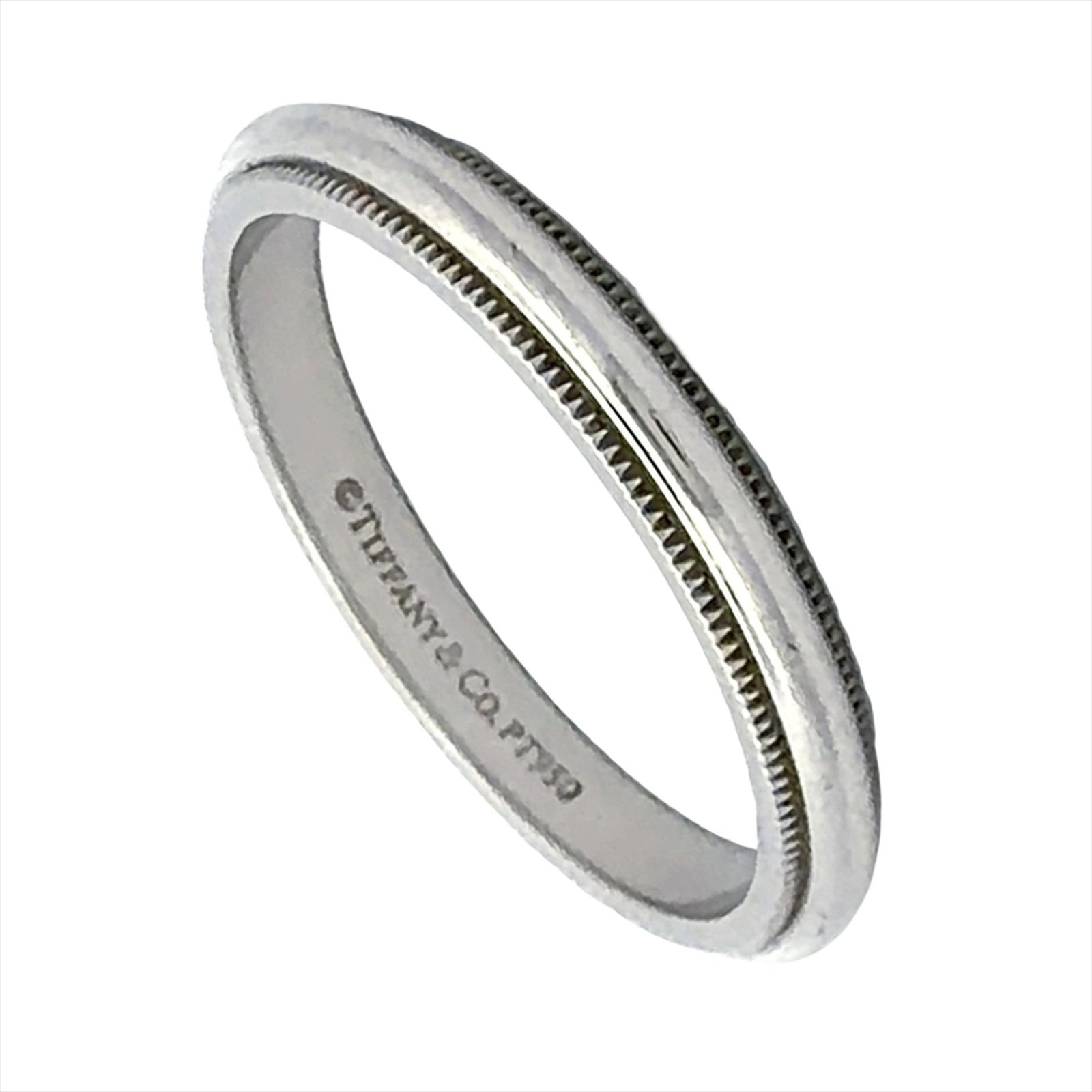 Tiffany Band Ring Platinum 950: Tiffany Band Ring Platinum 950 Platinum 950 Tiffany band ring in excellent used condition, bearing traces of previous use and minor scratches. The ring's high-quality platinum construction provides du