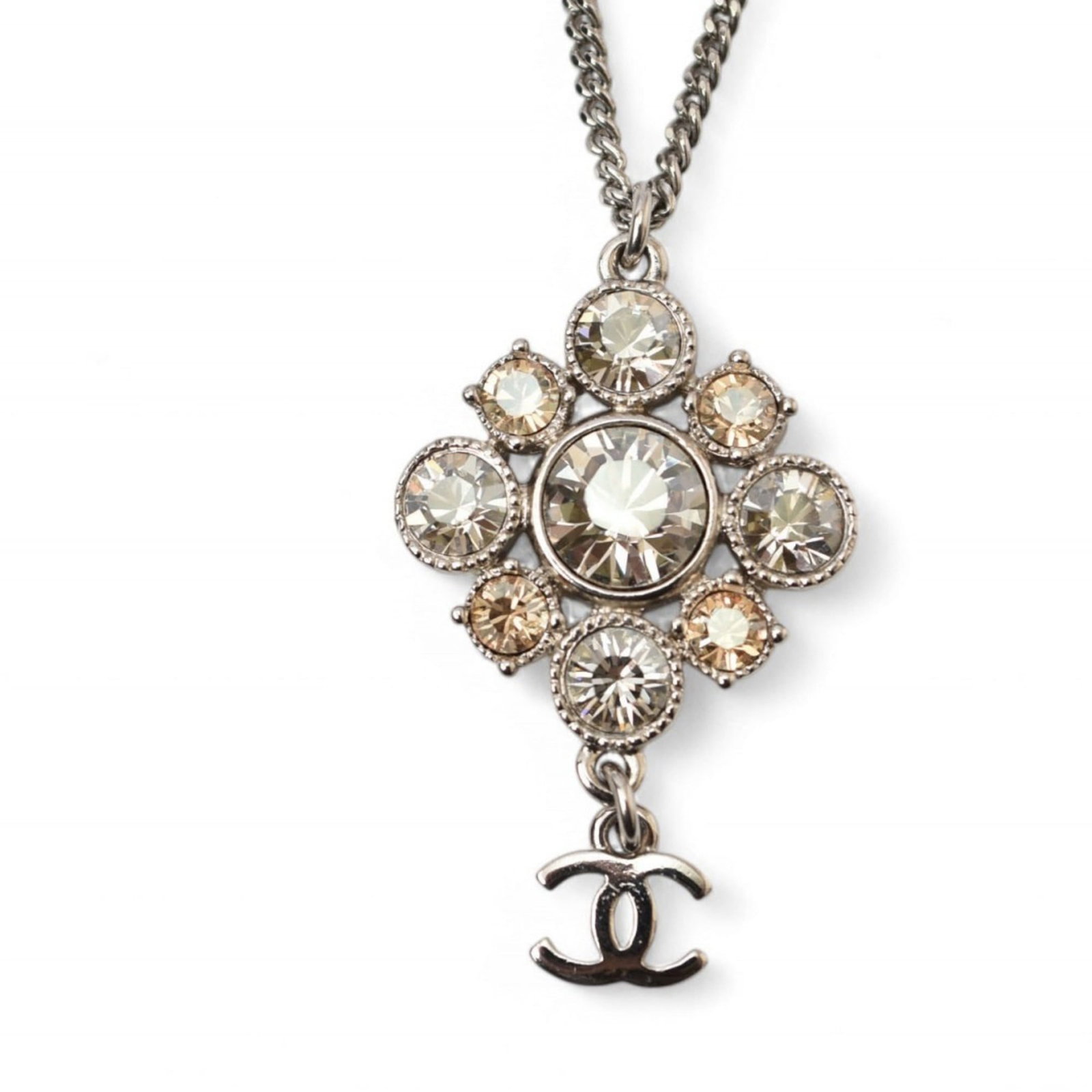 Chanel Necklace Pendant 2way CHANEL Coco Mark CC Rhinestone Silver A12V: Chanel Necklace Pendant 2way CHANEL Coco Mark CC Rhinestone Silver A12V The Chanel Necklace Pendant features a striking 2-way design with the iconic CC mark and rhinestones in silver. This elegant pie
