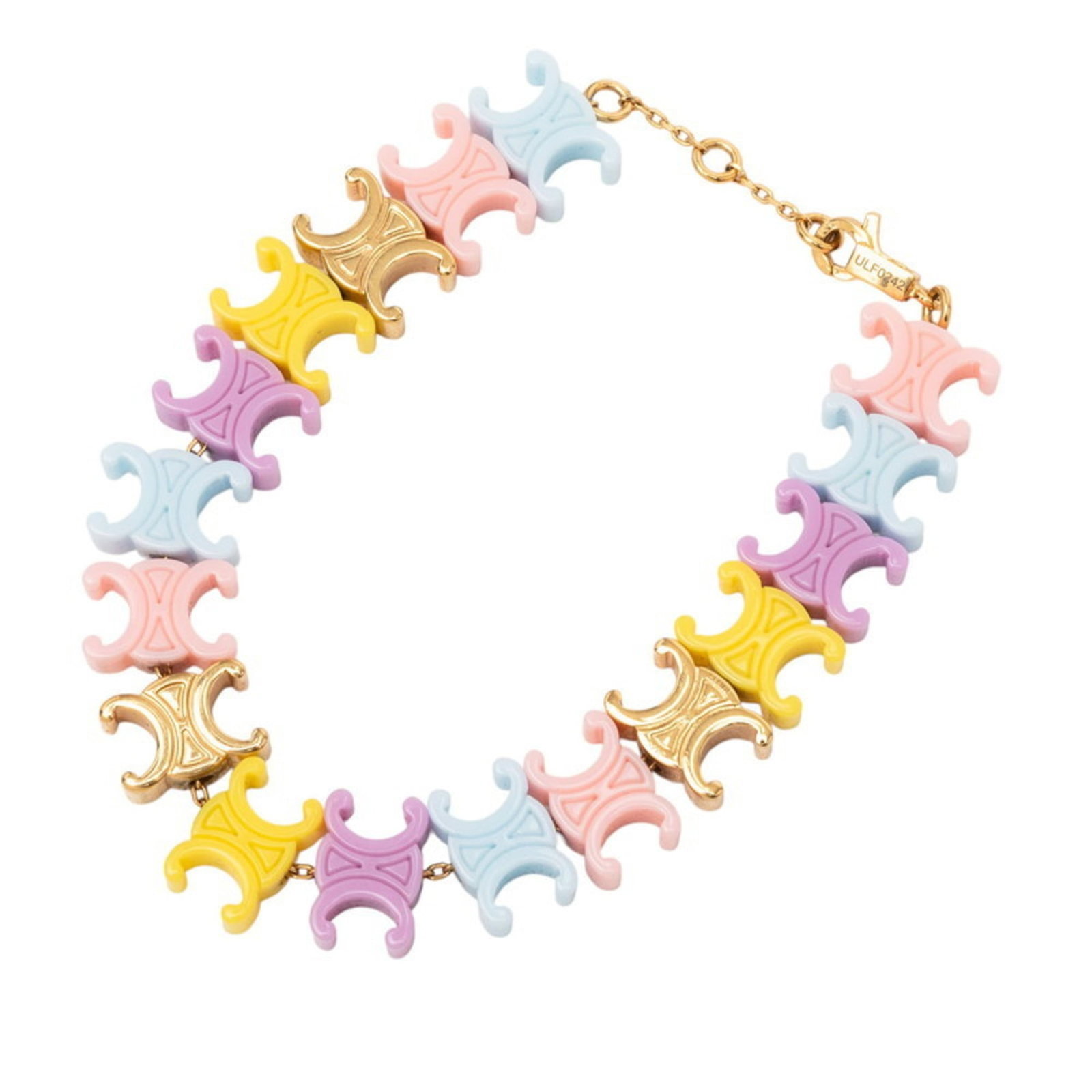 Celine Charm Bracelet Plastic: Celine Charm Bracelet Plastic Gold and multi-color plastic charm bracelet from Celine with a length of 15.5cm, bearing minor traces of usage such as scratches and dirt. The condition is described as v