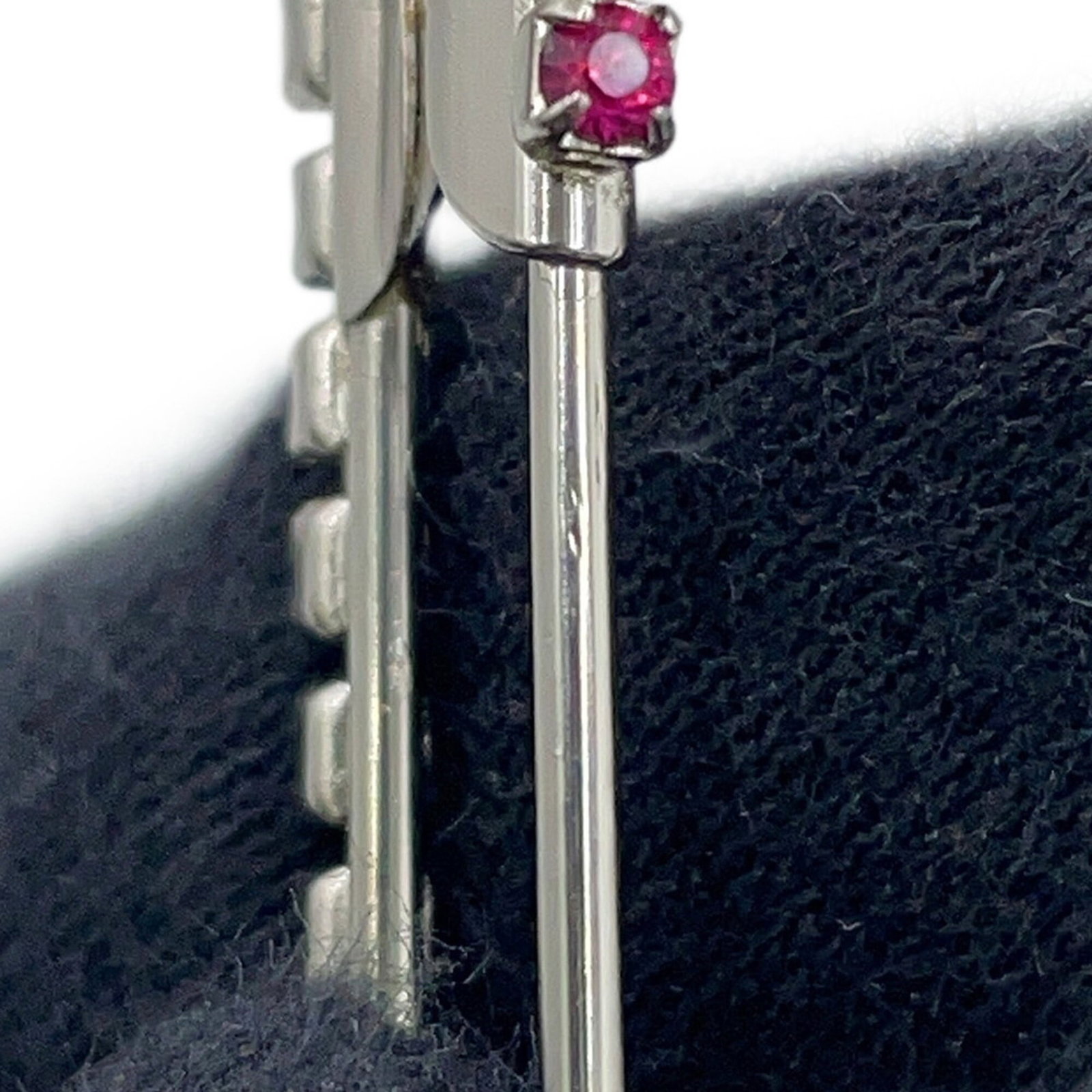 Chanel Brooch - 7