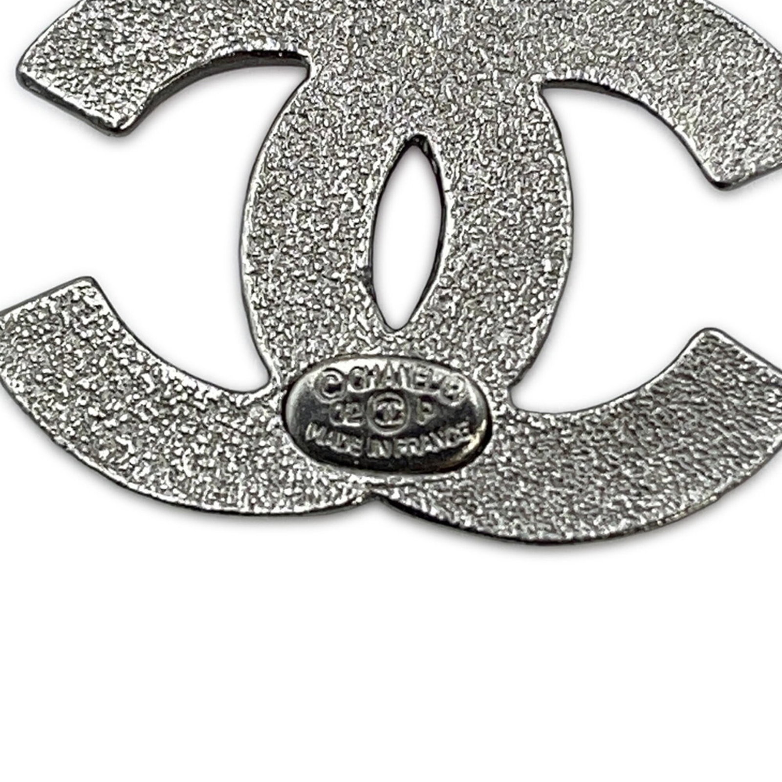Chanel Brooch - 8