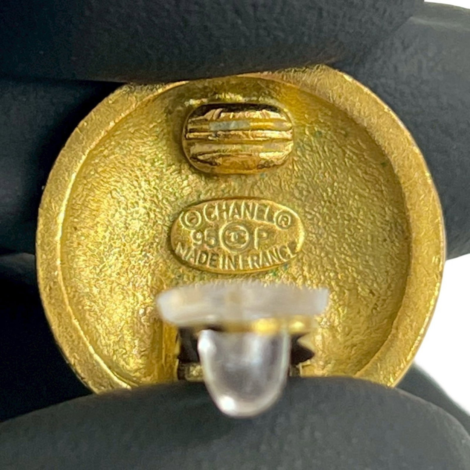 Chanel Clip Earrings Gold Plating - 2