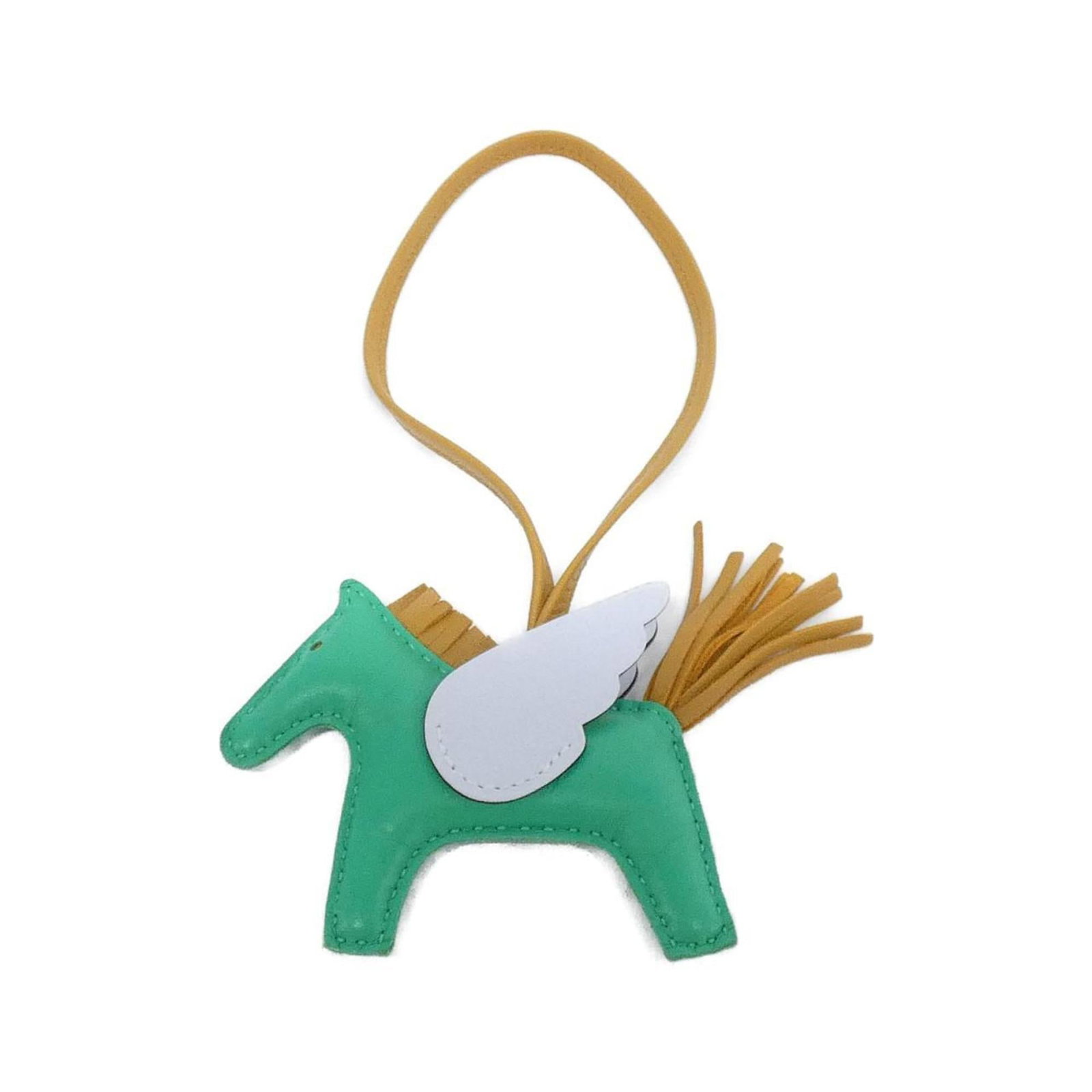 Hermes Handbag Charm Agneau Milo: Hermes Handbag Charm Agneau Milo Agneau Milo Handbag Charm from Hermes boasts a unique green hue and sleek design. This used charm measures 75mm x 85mm and features a chain length of 360mm, making it 