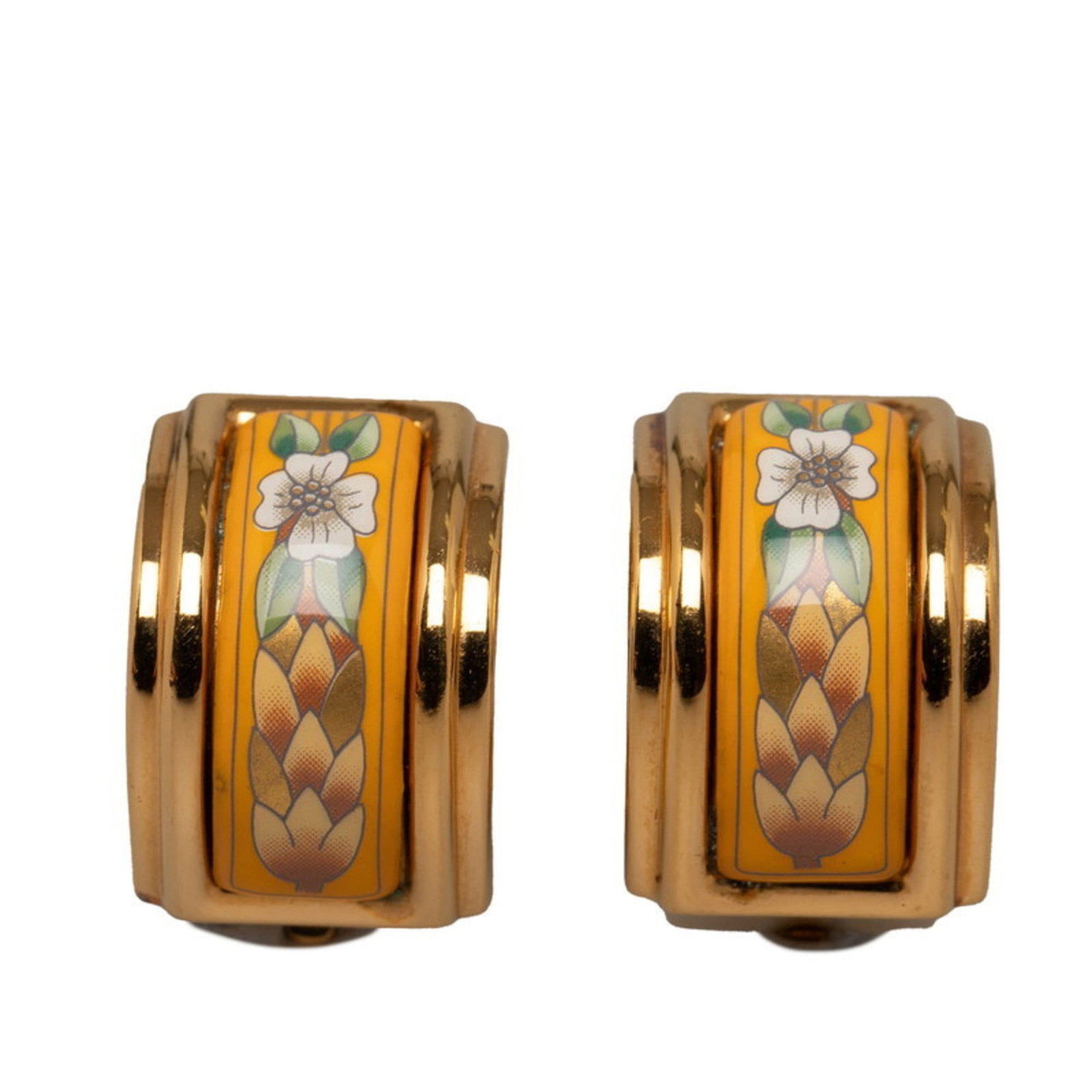 Hermes enamel cloisonn earrings gold plated for women HERMES: Hermes enamel cloisonn earrings gold plated for women HERMES Gold plated Hermes enamel cloisonn earrings in excellent condition, bearing traces of usage and minor scratches. The gold plating adds a