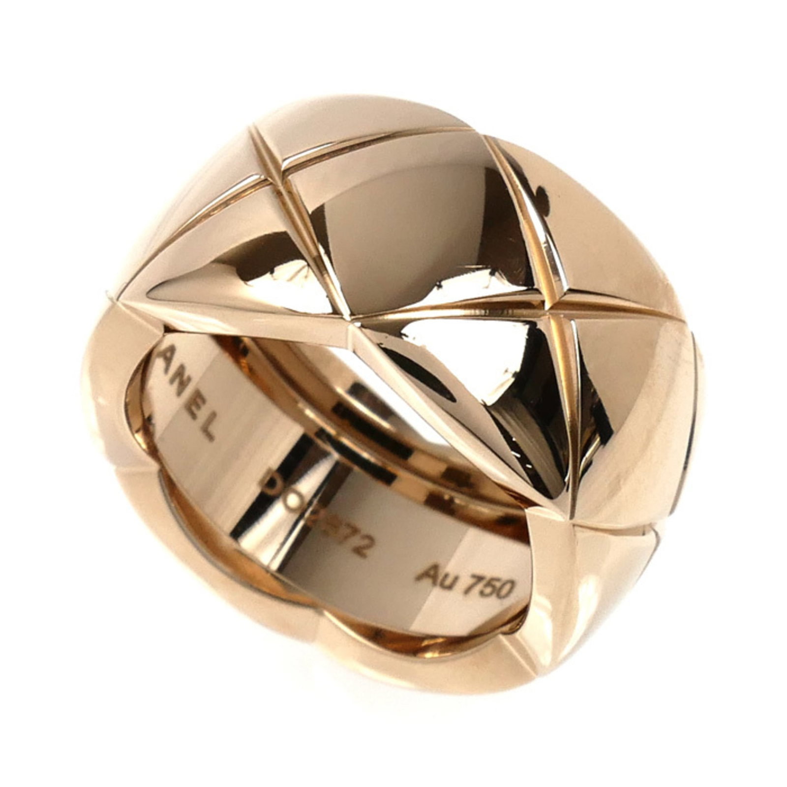 Chanel Band Ring Pink Gold (18K): Chanel Band Ring Pink Gold (18K) This Chanel band ring in pink gold (18K) showcases elegant simplicity. With a few traces of usage and minor scratches, this piece still exudes classic sophistication. 