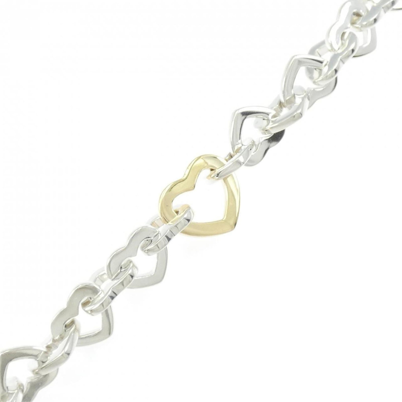 Tiffany Link Bracelet Silver 925, Yellow Gold (18K): Tiffany Link Bracelet Silver 925, Yellow Gold (18K) Silver 925 and yellow gold (18K) come together in this elegant Tiffany Link Bracelet. Measuring 19cm / 7.48'' in length, it boasts a classic design