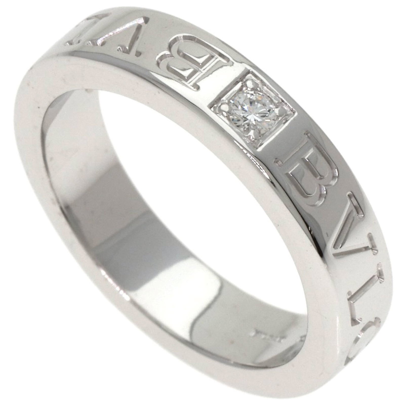Bvlgari Band Ring White Gold (18K): Bvlgari Band Ring White Gold (18K) Bvlgari Band Ring White Gold (18K) features a sleek design with a diamond stone set in an 18k white gold band. This women's ring measures 4.5 in size and has a