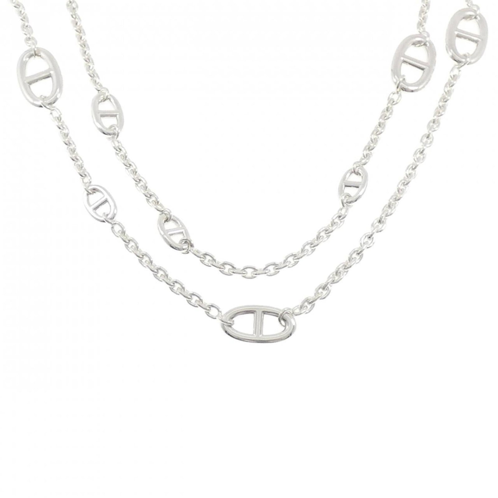 Hermes Farandole Necklace: Hermes Farandole Necklace The Hermes Farandole Necklace boasts an elegant silver design with a subtle 4mm width, making it a sophisticated accessory for any woman. This beautiful piece weighs in at