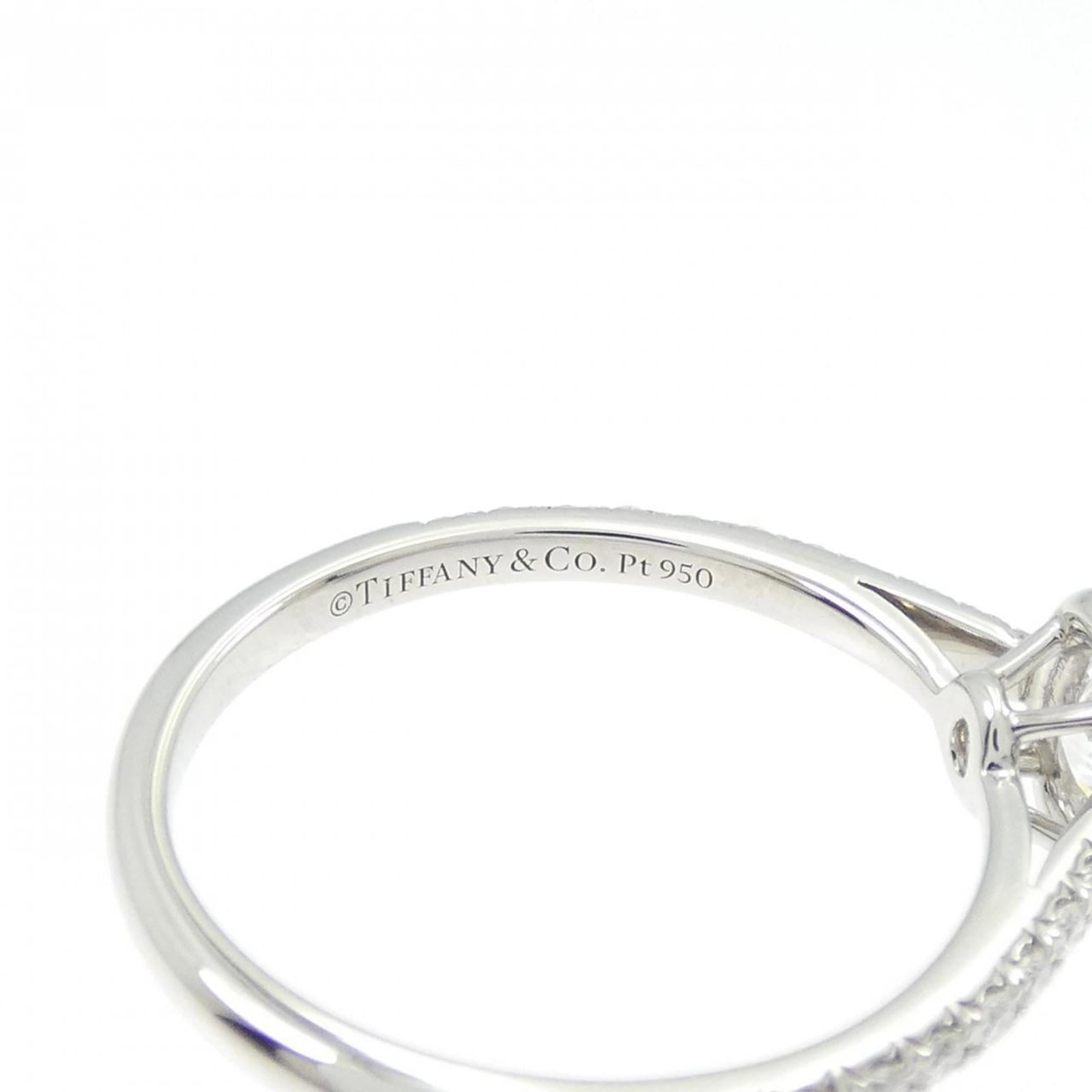 Tiffany Soleste Oval Ring 0.27ct E VVS1 Cut - 4