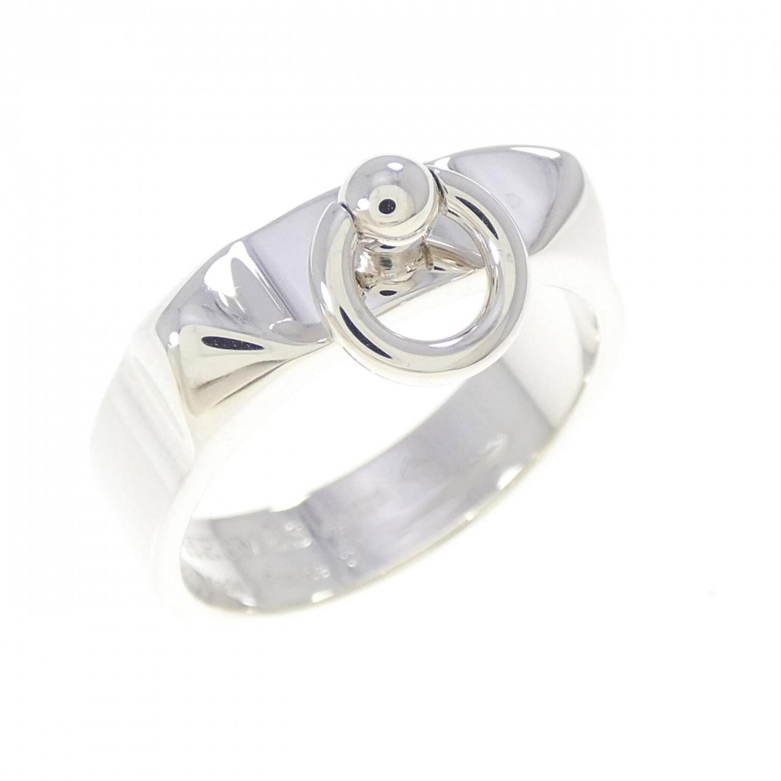 Hermes Band Ring Silver 925: Hermes Band Ring Silver 925 The Hermes Band Ring Silver 925 boasts a sleek and sophisticated design, crafted from high-quality silver 925 material. With its classic band style and subtle details,