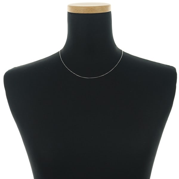 Chain Necklace in White Gold - 3