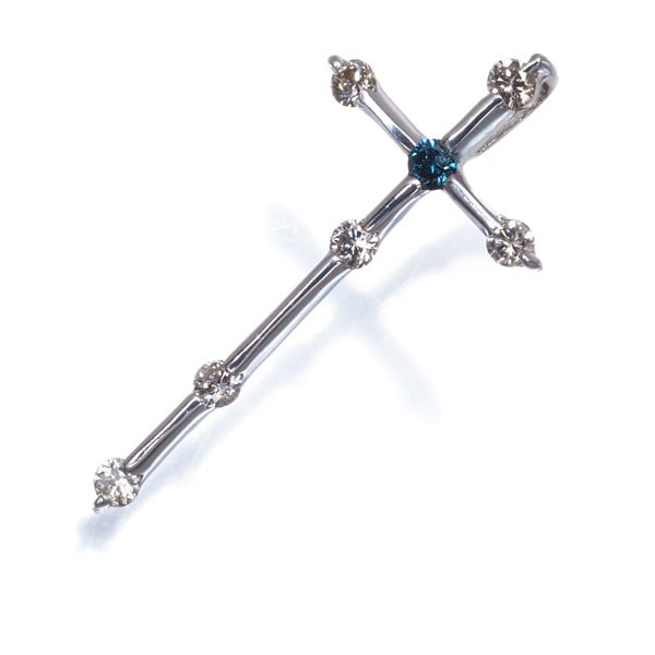 Cross pendant in white gold with diamond: Cross pendant in white gold with diamond White gold pendant features a natural diamond. The 18k metal purity adds durability to this elegant piece. A simple yet striking design. Item Specifics: Metal:
