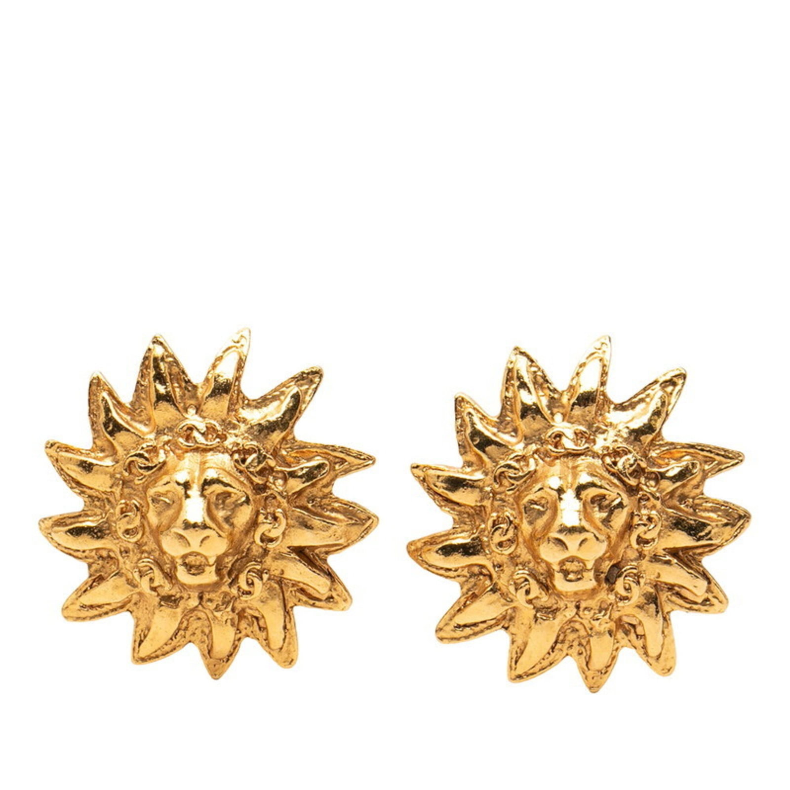 Chanel Clip Earrings Gold Plating: Chanel Clip Earrings Gold Plating Chanel's iconic clip earrings shine in gold plating, adding a touch of timeless elegance to any outfit. With their classic design and subtle details, these earrings a