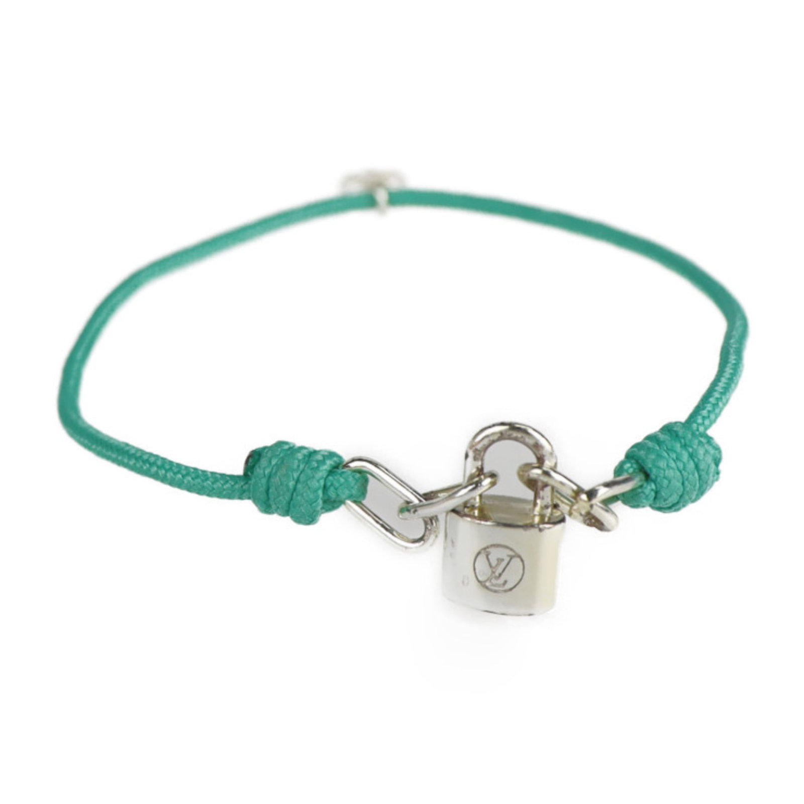 Louis Vuitton Charm Bracelet Silver 925: Louis Vuitton Charm Bracelet Silver 925 Silver 925 charm bracelet from Louis Vuitton features a green tone. The bracelet has a length of 21cm and shows signs of usage with minor scratches and dirt.