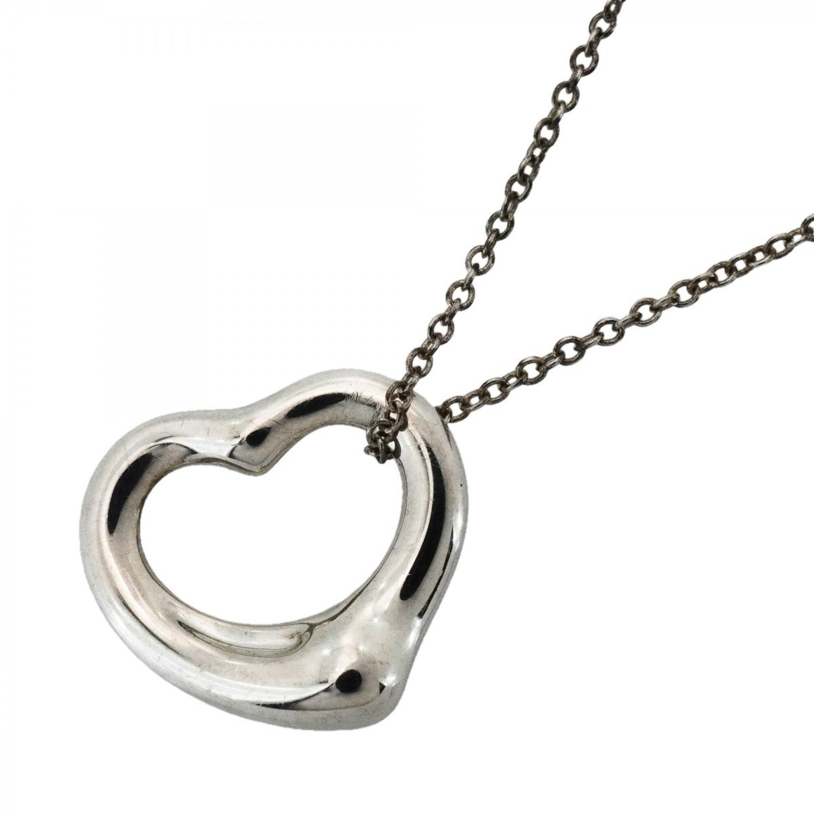 Tiffany & Co. Heart Necklace, Sterling Silver 925, Women's: Tiffany & Co. Heart Necklace, Sterling Silver 925, Women's Sterling silver 925 Tiffany & Co. heart necklace with a 40.5 cm / 15.94'' adjustable neck circumference and a pendant measuring 14.3mm x