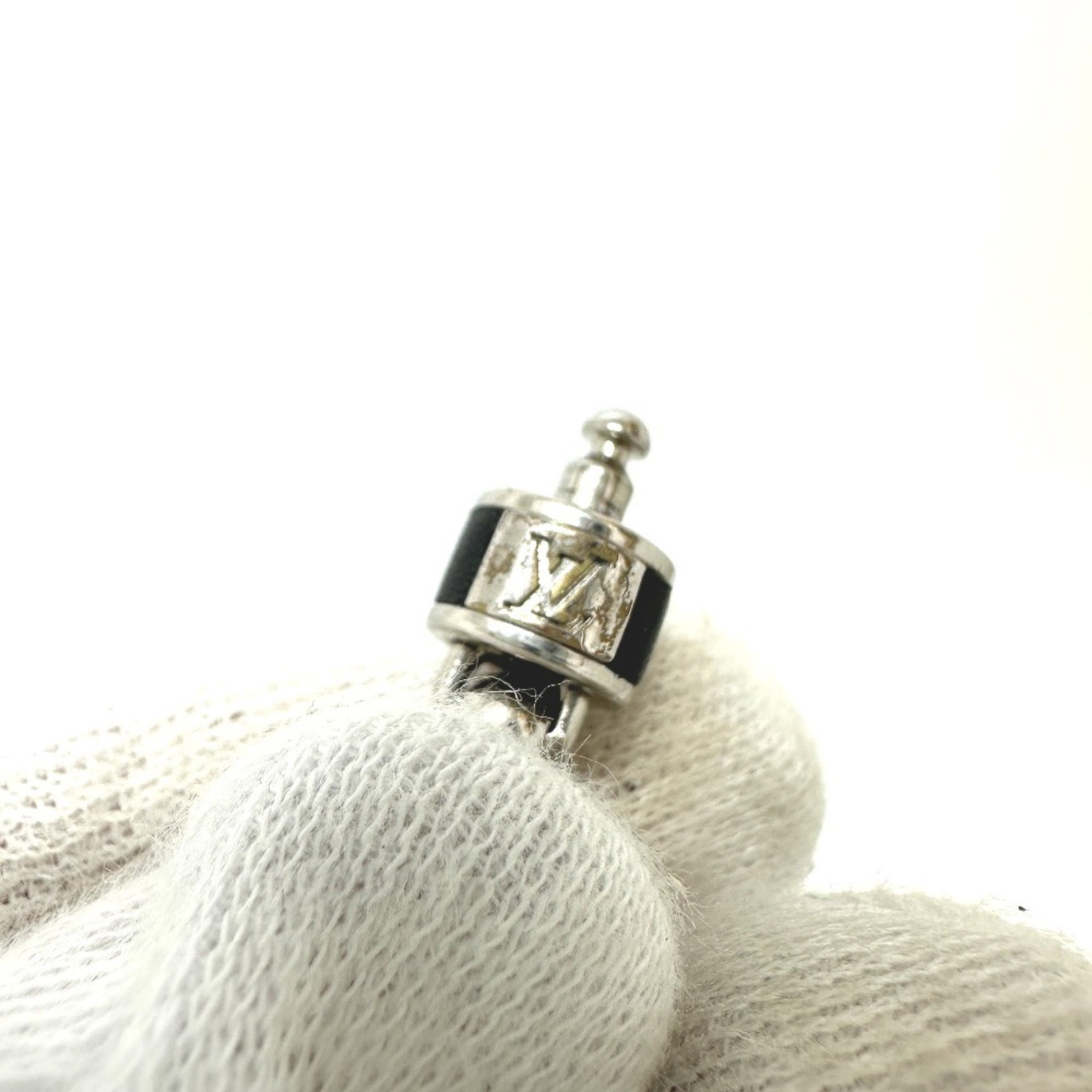 Louis Vuitton Charm Bracelet Metal - 4