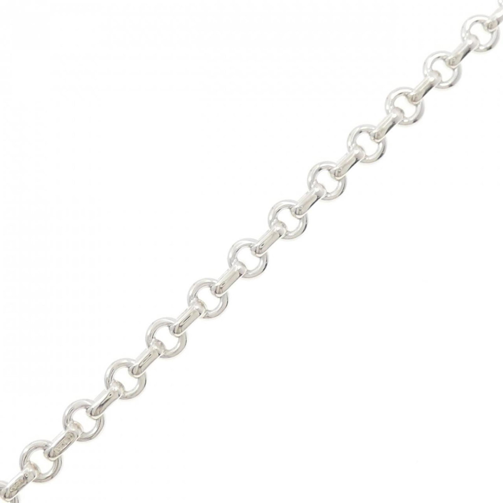 Tiffany Charm Bracelet Silver 925: Tiffany Charm Bracelet Silver 925 Silver 925 charm bracelet from Tiffany, featuring a delicate design with subtle scratches and minor dirt marks. The 18.5cm length provides a comfortable fit for