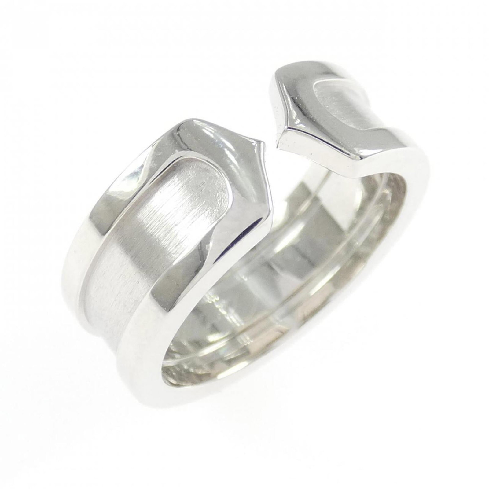 Cartier Band Ring White Gold (18K): Cartier Band Ring White Gold (18K) Cartier Band Ring White Gold (18K) features a sleek and sophisticated design, showcasing the luxury of 18K white gold. A few traces of usage can be seen, with some m