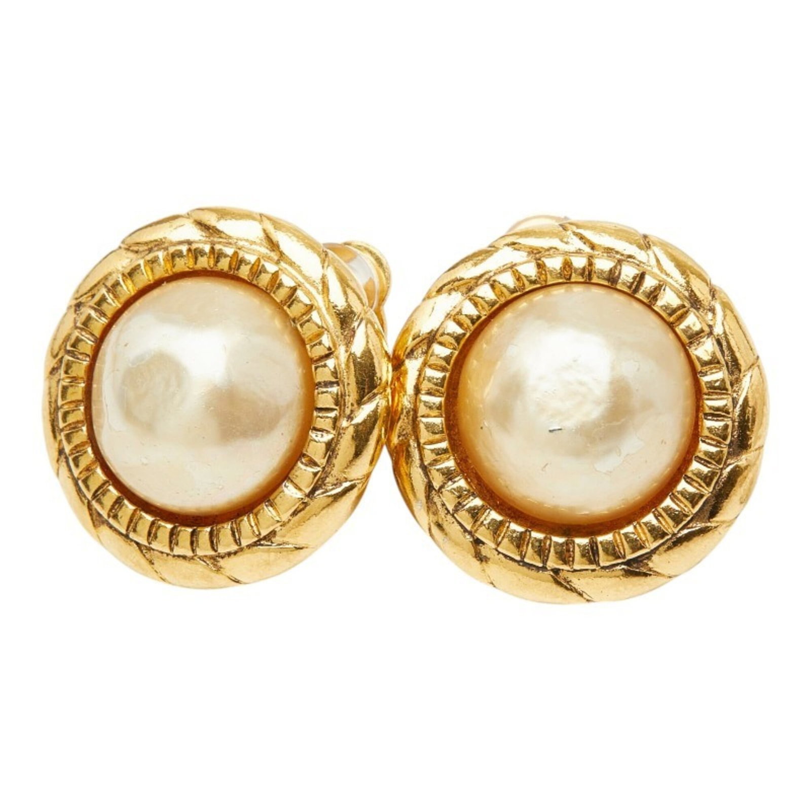 Chanel Clip Earrings Gold Plating: Chanel Clip Earrings Gold Plating Gold Plating Details Stand Out in These Vintage Chanel Clip Earrings. Made from gold plating and featuring a sleek design, these clip earrings are a stylish accessory