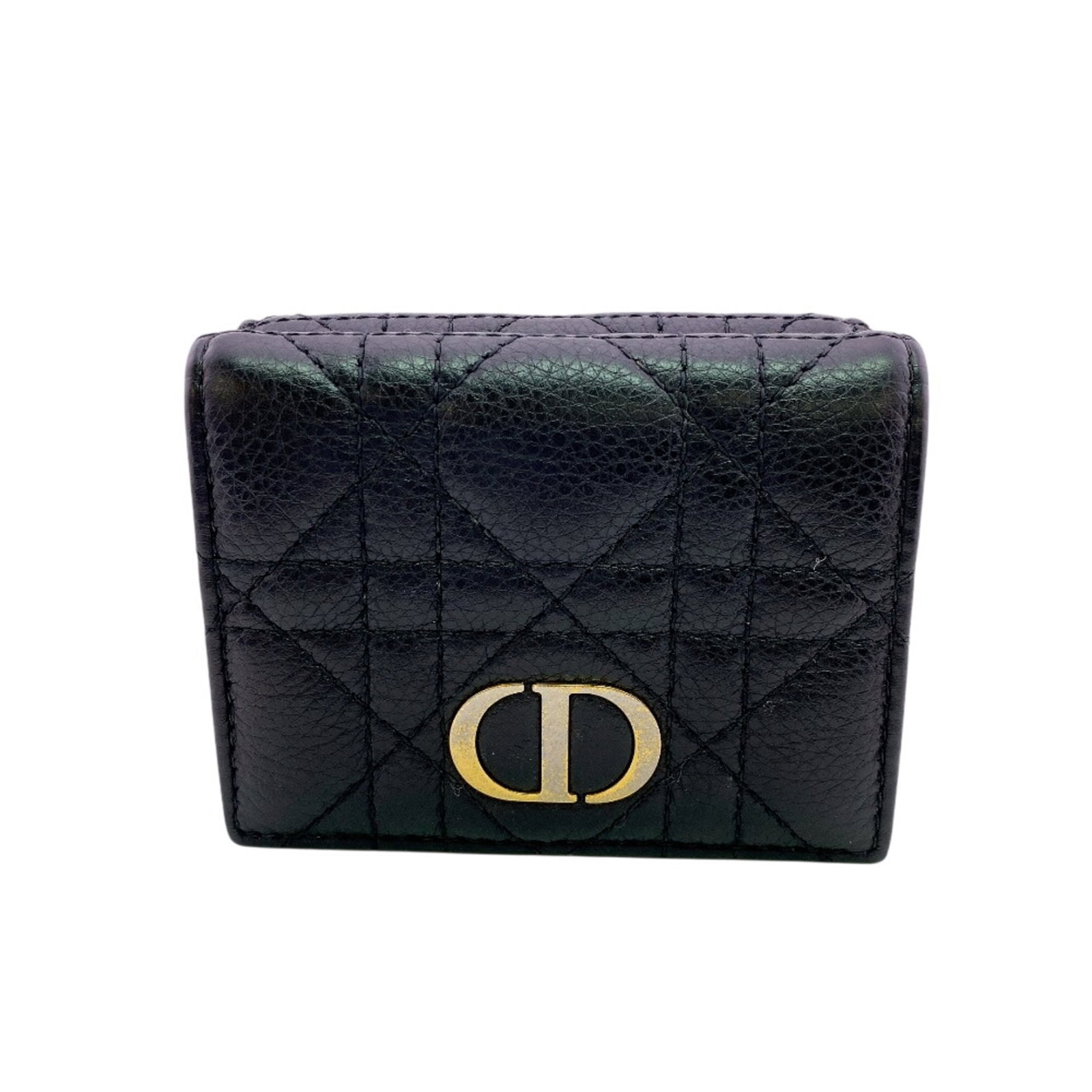Christian Dior Wallet (Tri-Fold) Leather: Christian Dior Wallet (Tri-Fold) Leather This Christian Dior tri-fold leather wallet features a sleek black lambskin exterior with a classic design. With its durable construction and timeless style, t