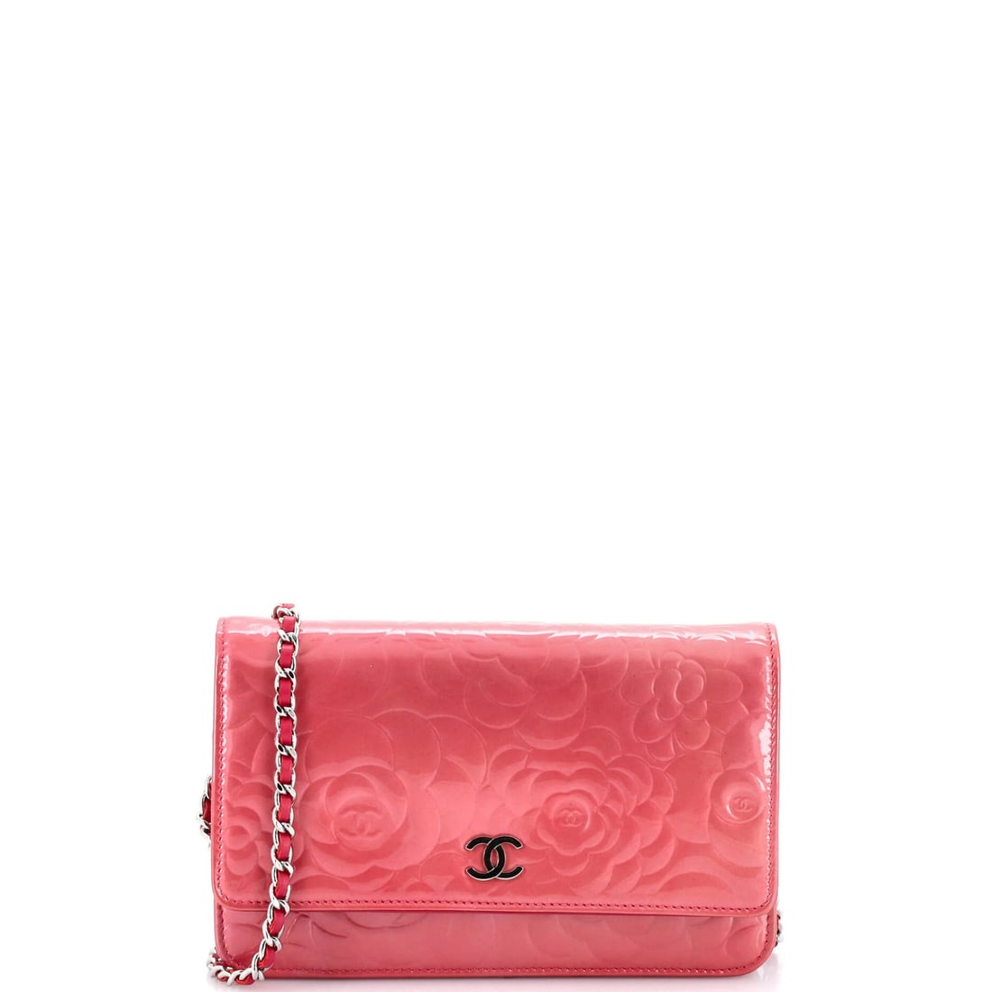 Camellia Chain Patent Wallet Chanel: Camellia Chain Patent Wallet Chanel The Camellia Chain Patent Wallet Chanel boasts its striking pink patent leather exterior, adorned with intricate details. This unique design features a cross body s