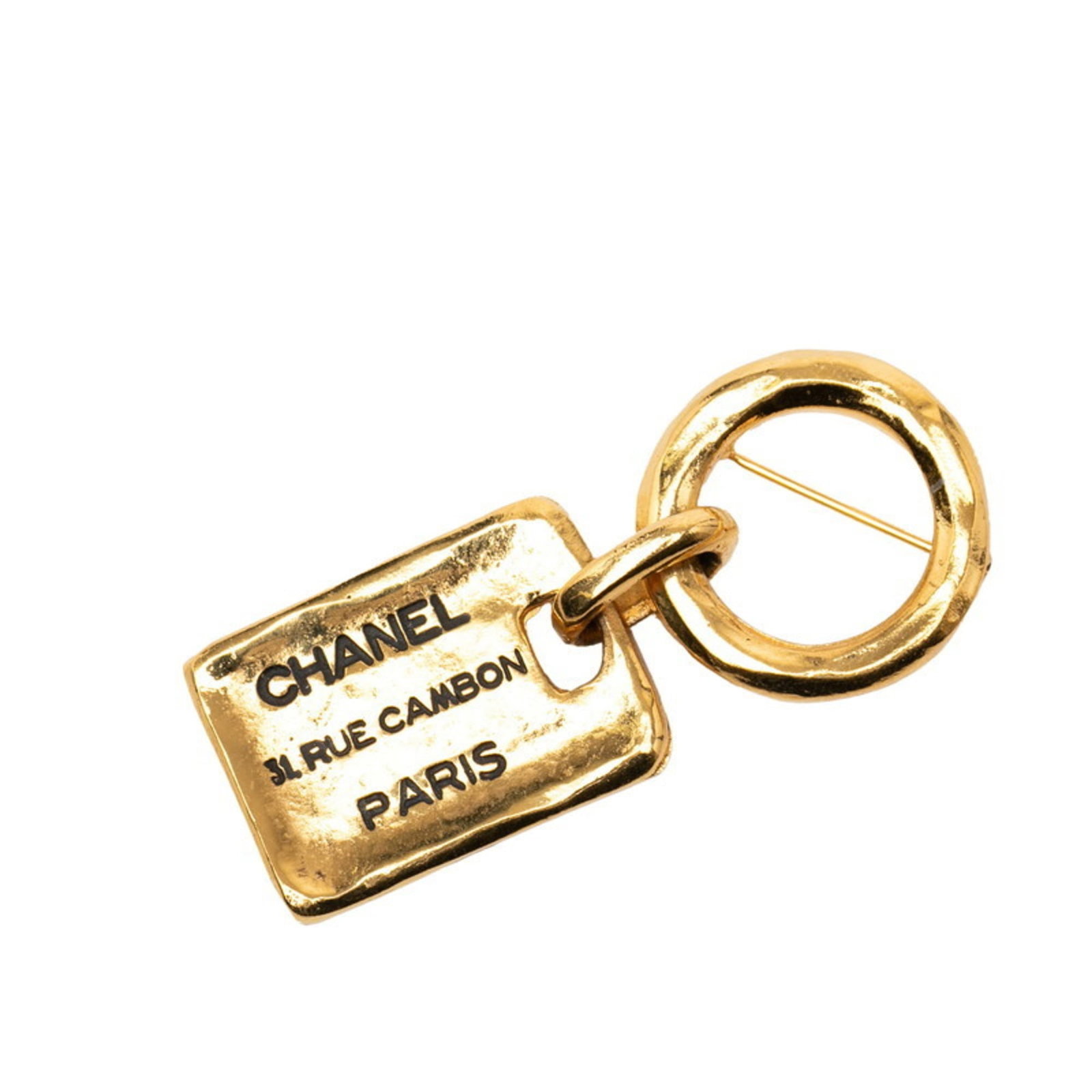 Chanel Brooch Gold Plating: Chanel Brooch Gold Plating Gold-plated Chanel brooch with a classic design. The brooch measures 5.31cm x 2cm and features a gold plating finish with traces of usage and minor scratches. In good condit