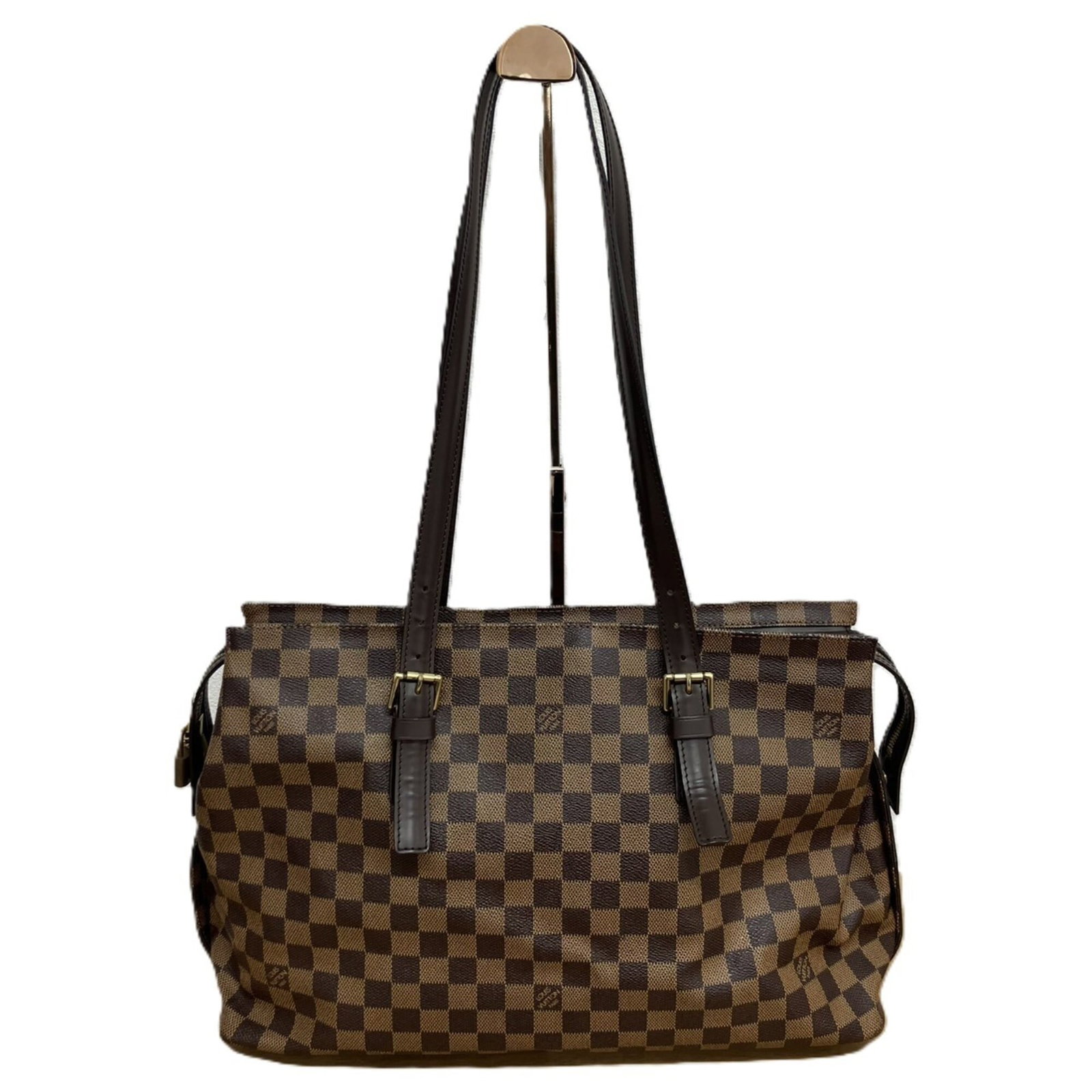 Louis Vuitton Shoulder Bag Tote Bag Damier Canvas: Louis Vuitton Shoulder Bag Tote Bag Damier Canvas Damier Canvas pattern adds a touch of classic elegance to this pre-owned Louis Vuitton shoulder bag tote. Measuring 27cm x 41cm x 14cm, its brown Dami