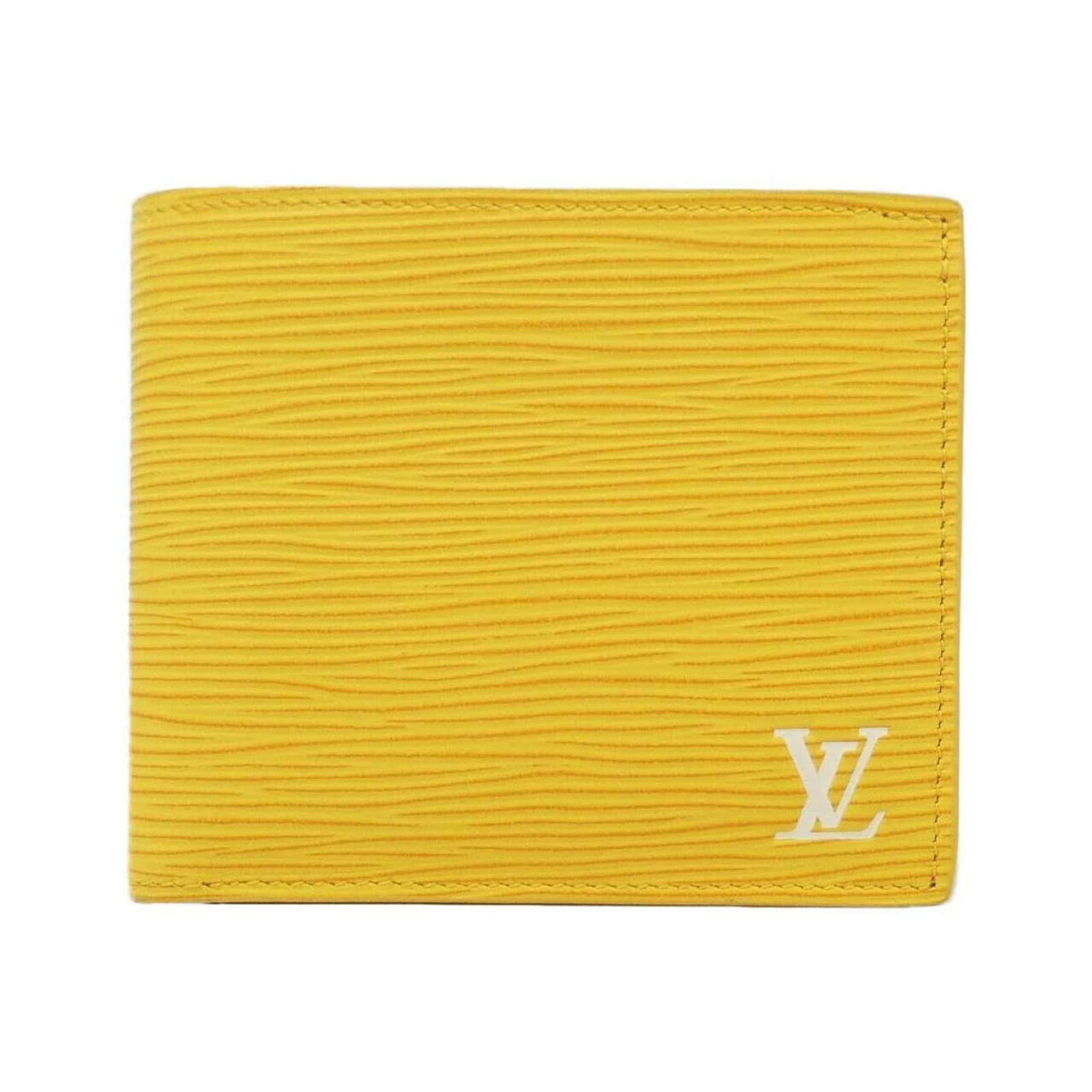 Louis Vuitton Wallet (Bi-Fold): Louis Vuitton Wallet (Bi-Fold) Yellow Louis Vuitton Bi-Fold Wallet in Very Good Condition. This bi-fold wallet features a bright yellow color and measures 9.5cm x 11cm x 2cm. With some traces of usage