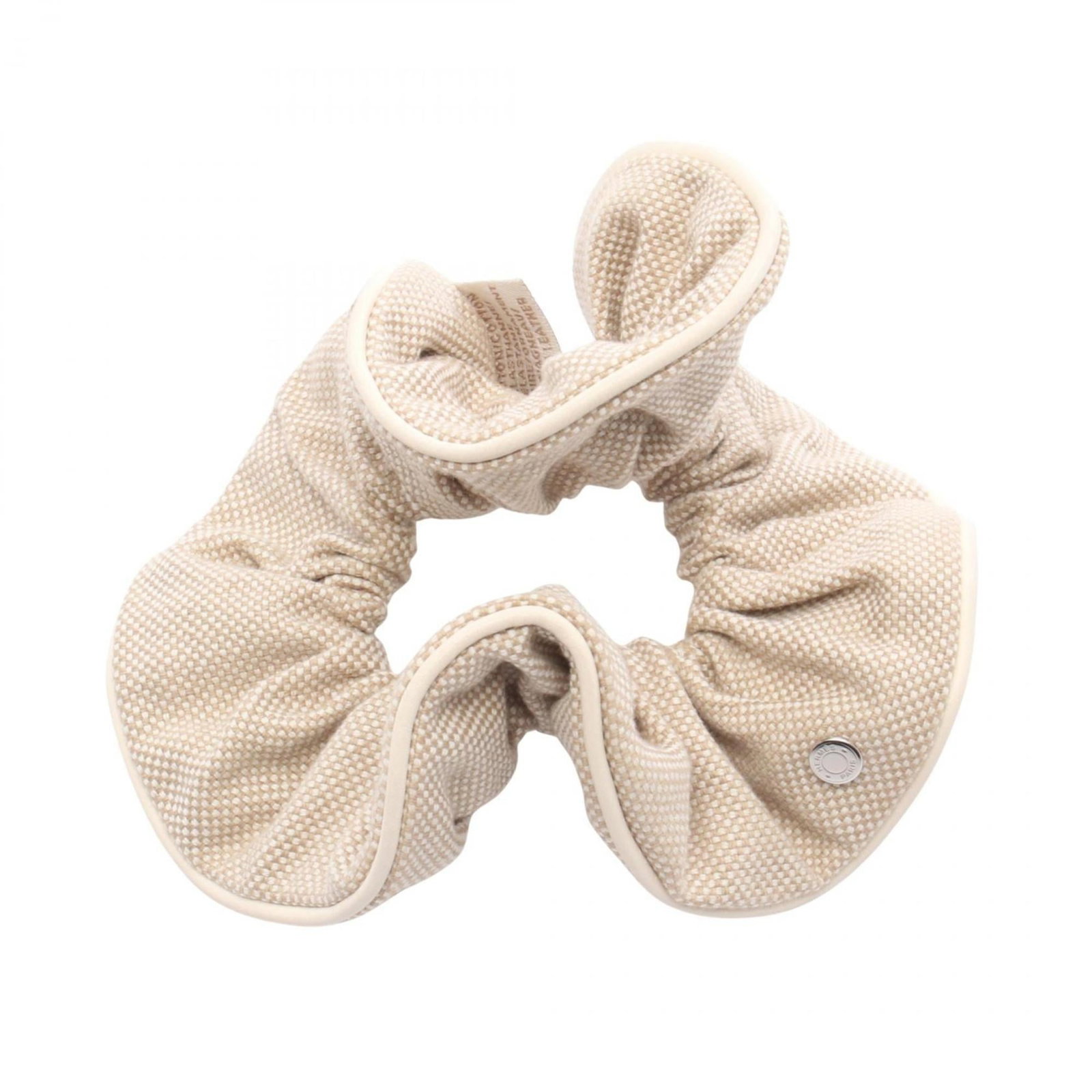Hermes Scrunchie Toile H: Hermes Scrunchie Toile H Used Hermes Scrunchie Toile H in beige and white, featuring a classic 14cm x 14cm design with some minor scratches and dirt. The item is in very good condition despite showing