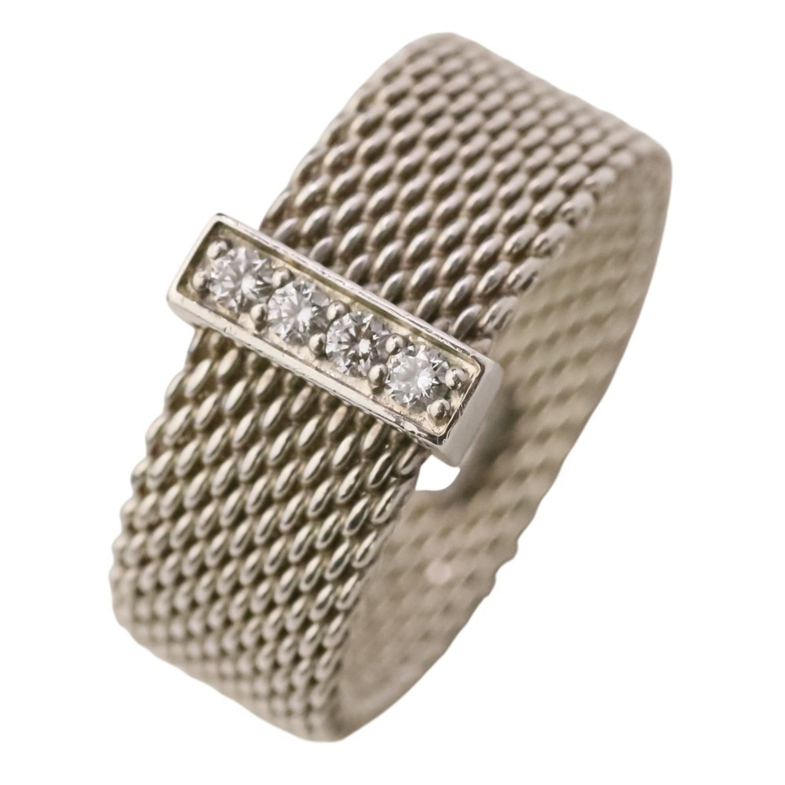 Tiffany Band Ring Silver 925: Tiffany Band Ring Silver 925 Silver 925 band ring from Tiffany features a classic design with a touch of elegance. This used ring has some minor scratches and dirt, but remains in very good condition
