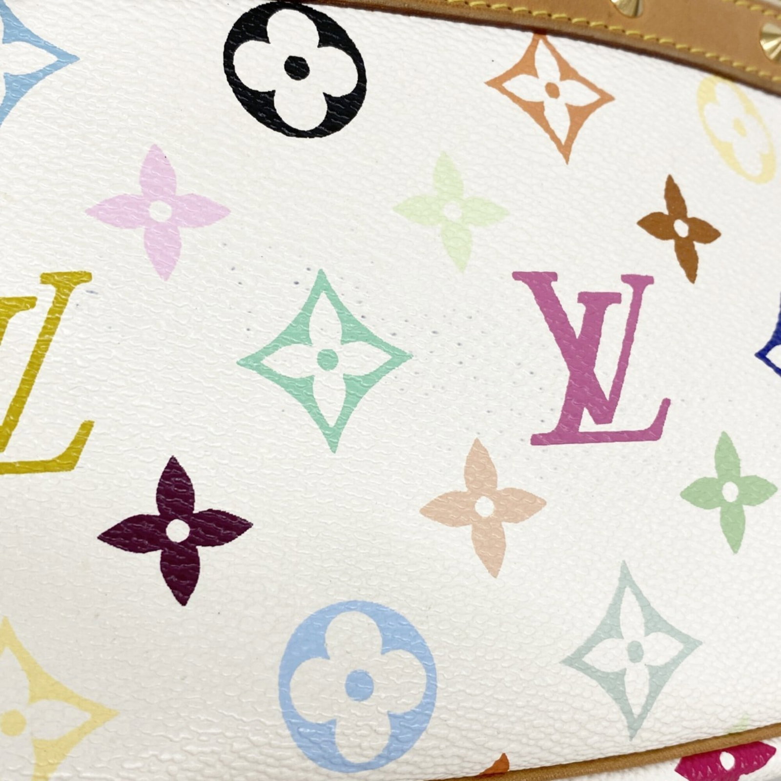 Louis Vuitton Pouch - 11