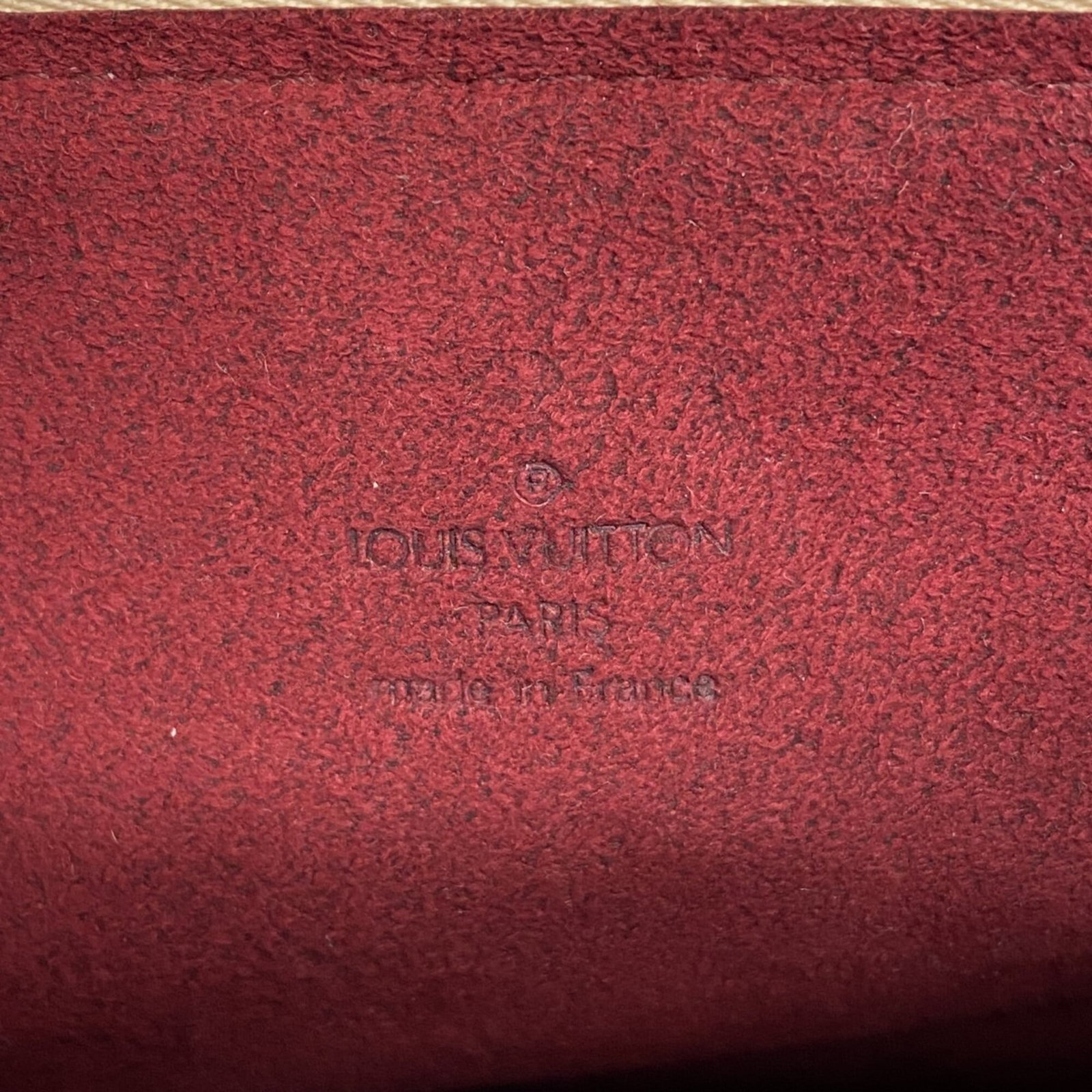 Louis Vuitton Pouch - 5