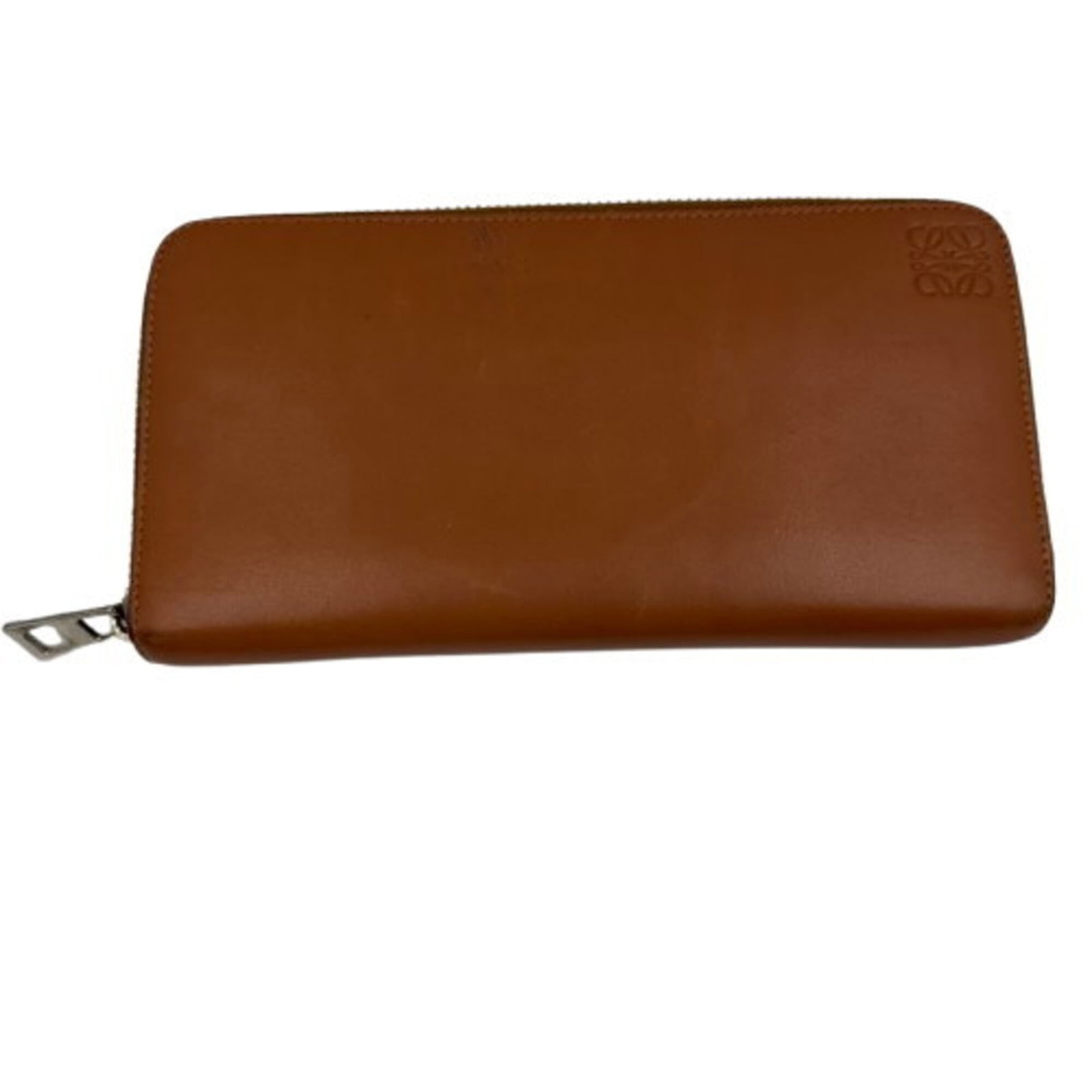 Loewe Long Wallet (Bi-Fold) Leather: Loewe Long Wallet (Bi-Fold) Leather The Loewe Long Wallet (Bi-Fold) Leather features a classic design with a brown leather exterior, measuring 10cm x 19cm x 2cm. With its bi-fold structure and timeles