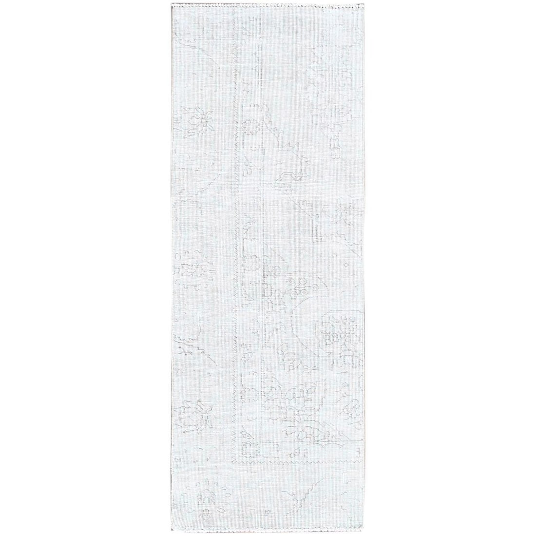Strict rule for white vintage tebraz rug: Strict rule for white vintage tebraz rug This stunning ivory Zoroastrian-style vintage Tebraz rug boasts an intricate hand-knotted wool design with a subtle Oriental regional flair. Measuring 70" x 26