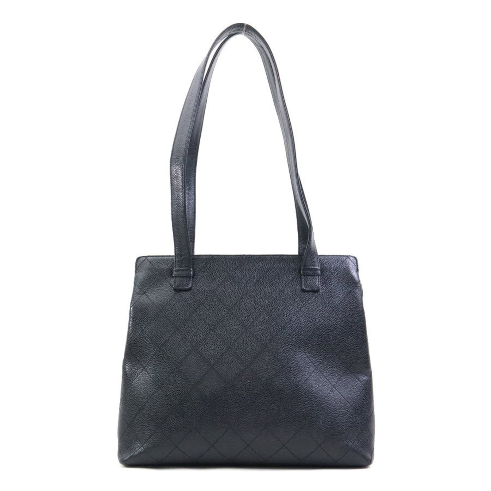 Chanel Shoulder Bag Grained Calfskin: Chanel Shoulder Bag Grained Calfskin The Chanel Shoulder Bag Grained Calfskin boasts a sleek and sophisticated design, crafted from high-quality grained calfskin. Measuring 26cm x 30cm x 11cm, this cl
